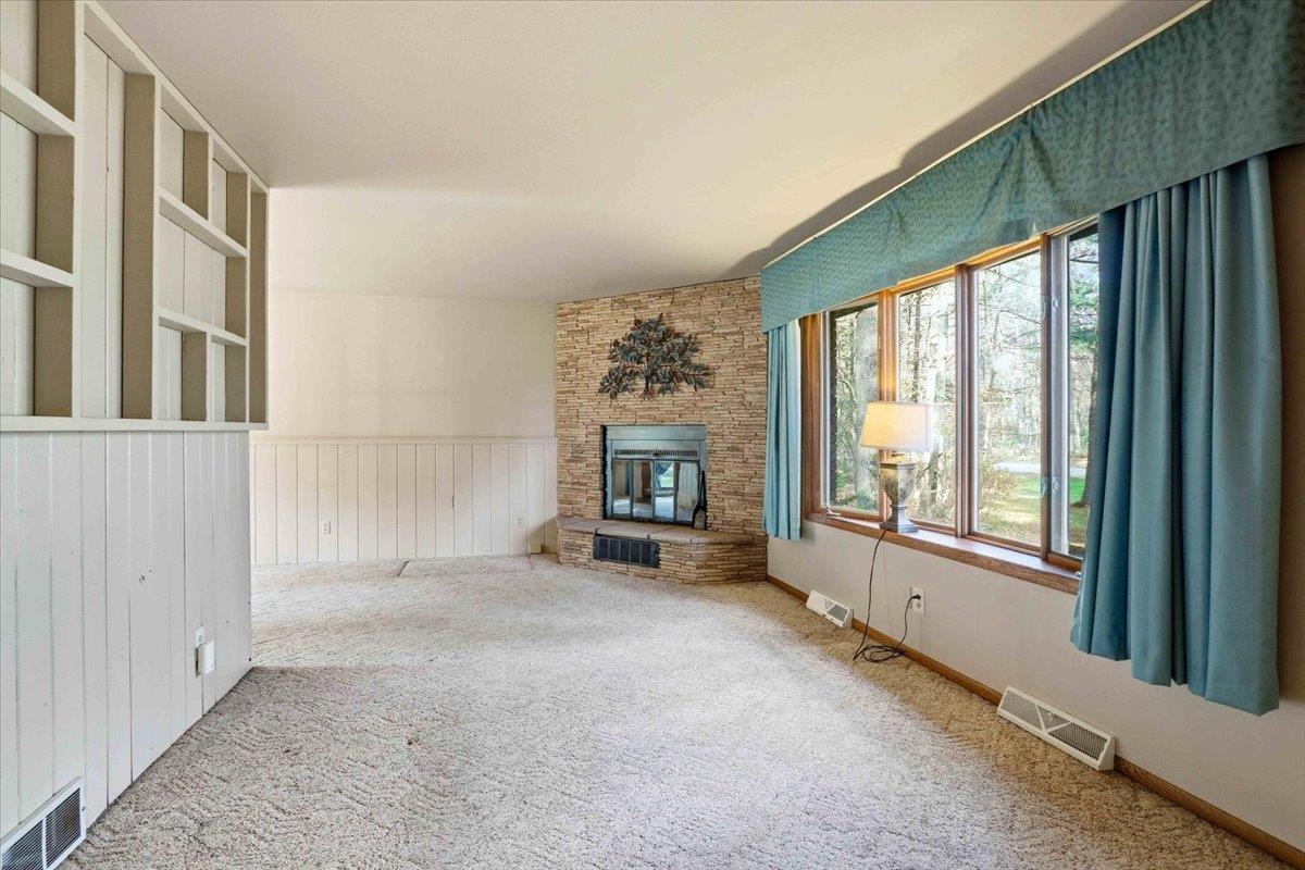 5940 PINE RIDGE TRAIL, Wisconsin Rapids, Wisconsin 54494, 3 Bedrooms Bedrooms, ,1 BathroomBathrooms,Residential,For Sale,5940 PINE RIDGE TRAIL,22505249