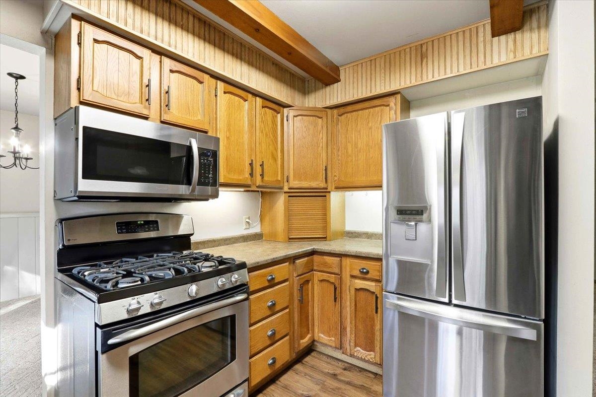 5940 PINE RIDGE TRAIL, Wisconsin Rapids, Wisconsin 54494, 3 Bedrooms Bedrooms, ,1 BathroomBathrooms,Residential,For Sale,5940 PINE RIDGE TRAIL,22505249