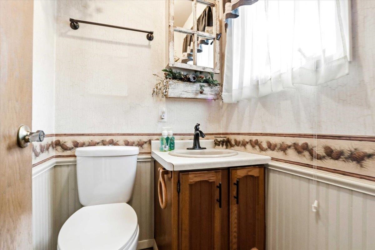 5940 PINE RIDGE TRAIL, Wisconsin Rapids, Wisconsin 54494, 3 Bedrooms Bedrooms, ,1 BathroomBathrooms,Residential,For Sale,5940 PINE RIDGE TRAIL,22505249