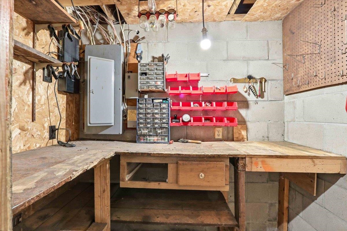 5940 PINE RIDGE TRAIL, Wisconsin Rapids, Wisconsin 54494, 3 Bedrooms Bedrooms, ,1 BathroomBathrooms,Residential,For Sale,5940 PINE RIDGE TRAIL,22505249