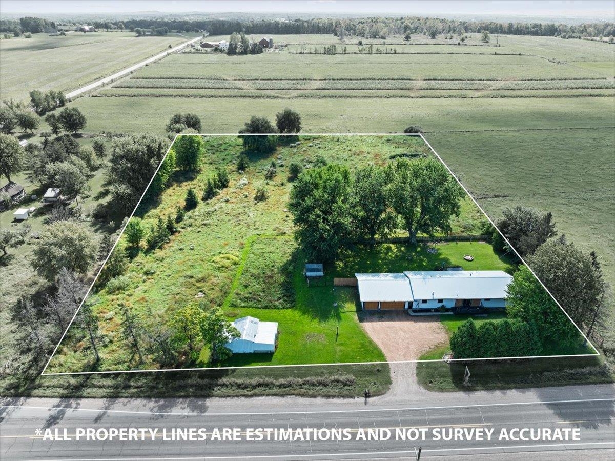 W939 HIGHWAY 10, Chili, Wisconsin 54420, 3 Bedrooms Bedrooms, ,2 BathroomsBathrooms,Residential,For Sale,W939 HIGHWAY 10,22505252