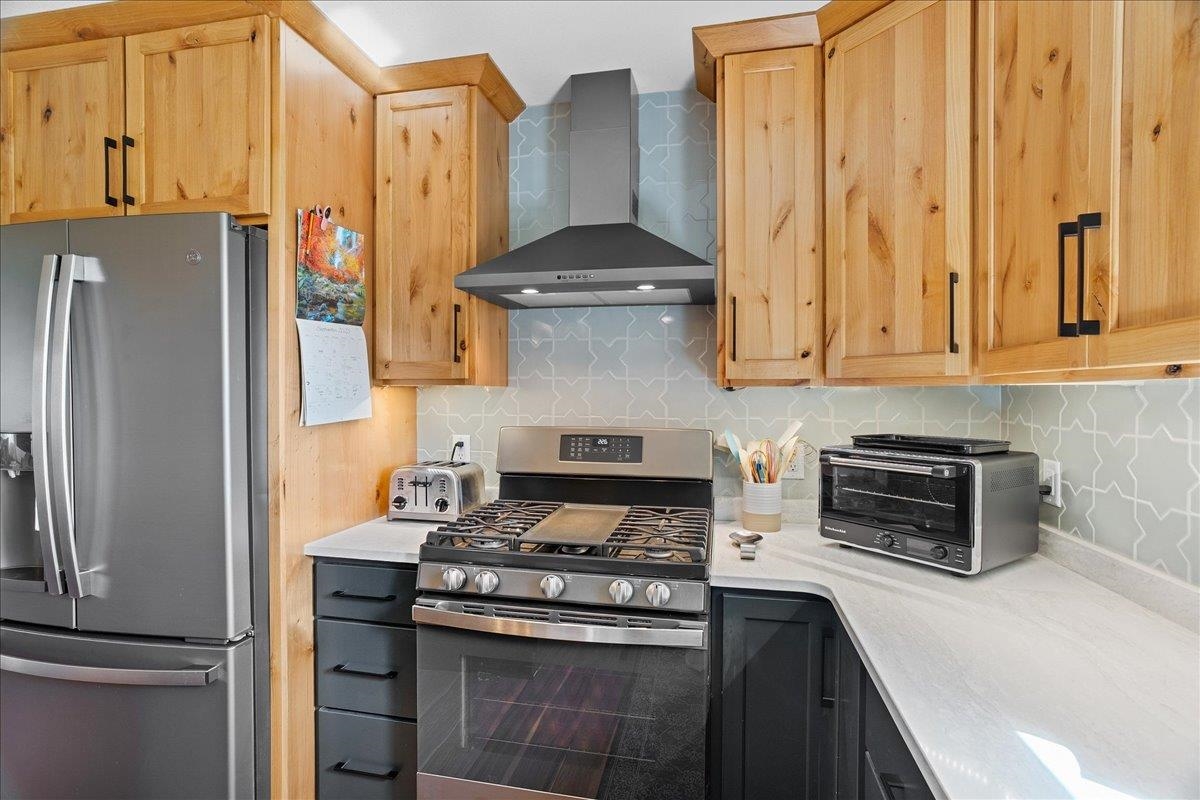 W939 HIGHWAY 10, Chili, Wisconsin 54420, 3 Bedrooms Bedrooms, ,2 BathroomsBathrooms,Residential,For Sale,W939 HIGHWAY 10,22505252