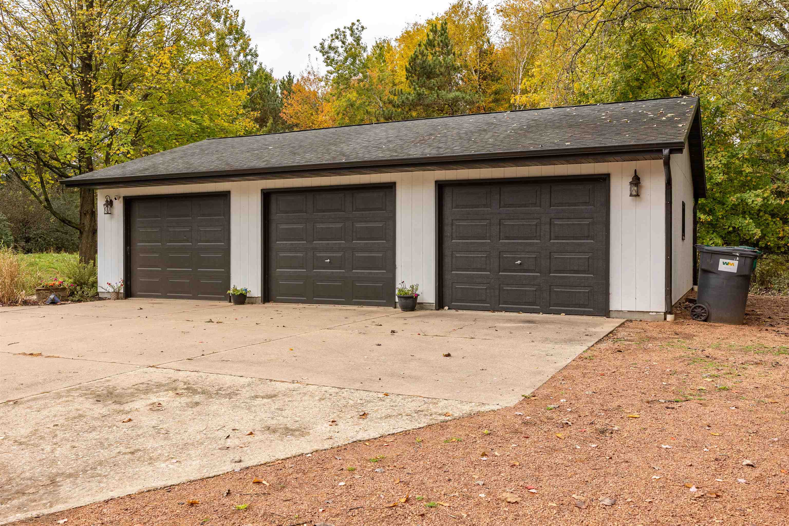 2916 BLUE HERON LANE, Stevens Point, Wisconsin 54481, 3 Bedrooms Bedrooms, ,2 BathroomsBathrooms,Residential,For Sale,2916 BLUE HERON LANE,22505265