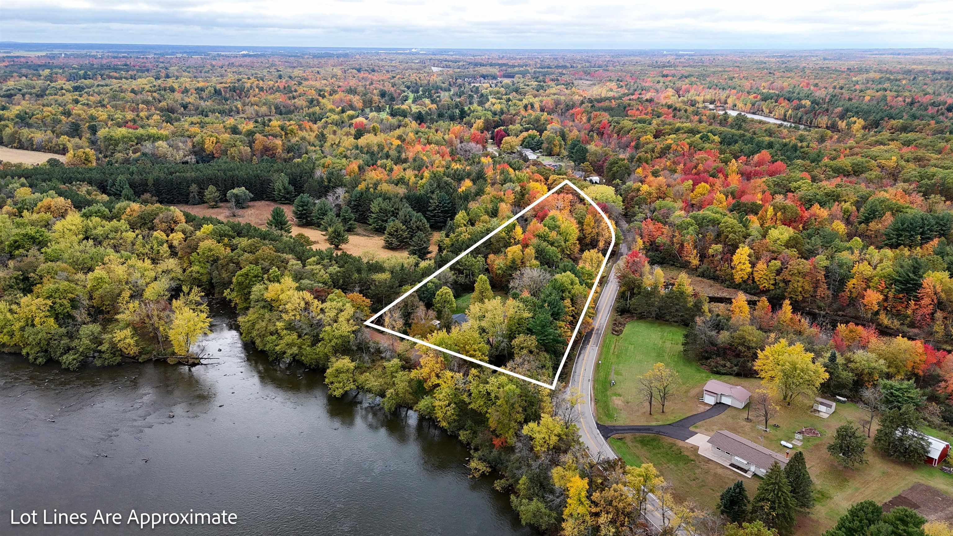 2916 BLUE HERON LANE, Stevens Point, Wisconsin 54481, 3 Bedrooms Bedrooms, ,2 BathroomsBathrooms,Residential,For Sale,2916 BLUE HERON LANE,22505265