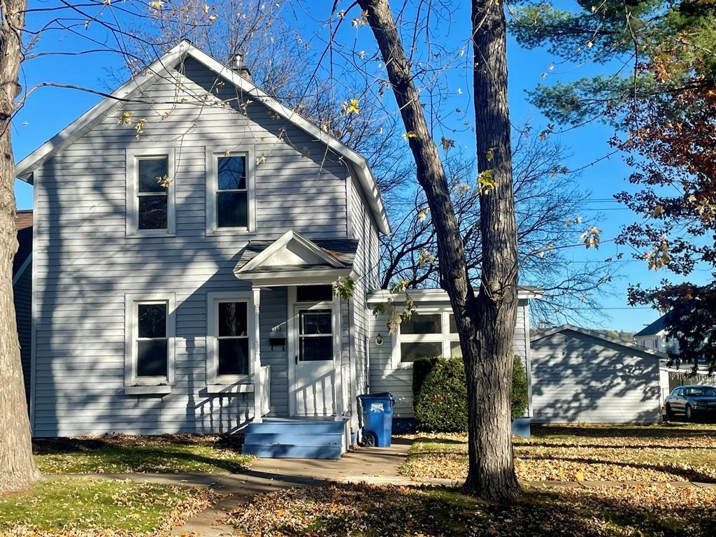 115 N 2ND AVENUE, Wausau, Wisconsin 54401, 3 Bedrooms Bedrooms, ,1 BathroomBathrooms,Residential,For Sale,115 N 2ND AVENUE,22505302