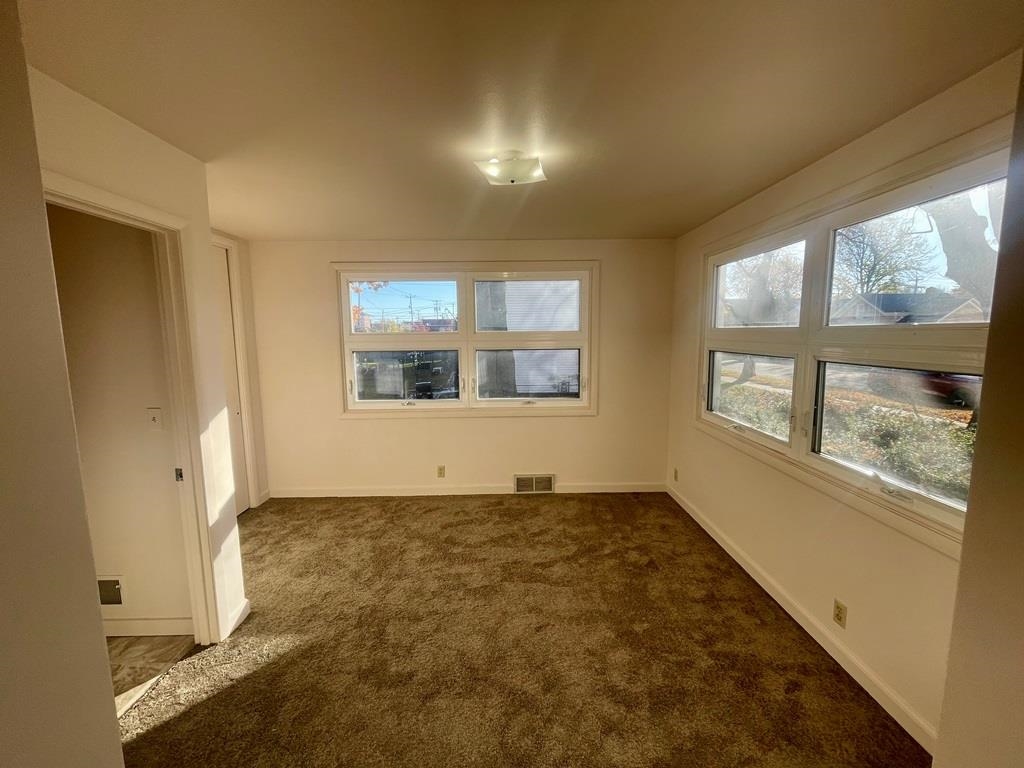 115 N 2ND AVENUE, Wausau, Wisconsin 54401, 3 Bedrooms Bedrooms, ,1 BathroomBathrooms,Residential,For Sale,115 N 2ND AVENUE,22505302