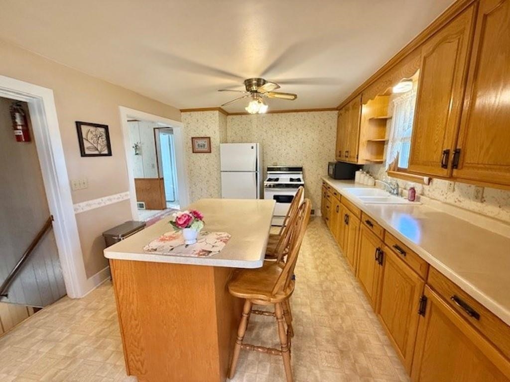 3734 CARL STREET, Wausau, Wisconsin 54403, 3 Bedrooms Bedrooms, ,2 BathroomsBathrooms,Residential,For Sale,3734 CARL STREET,22505315