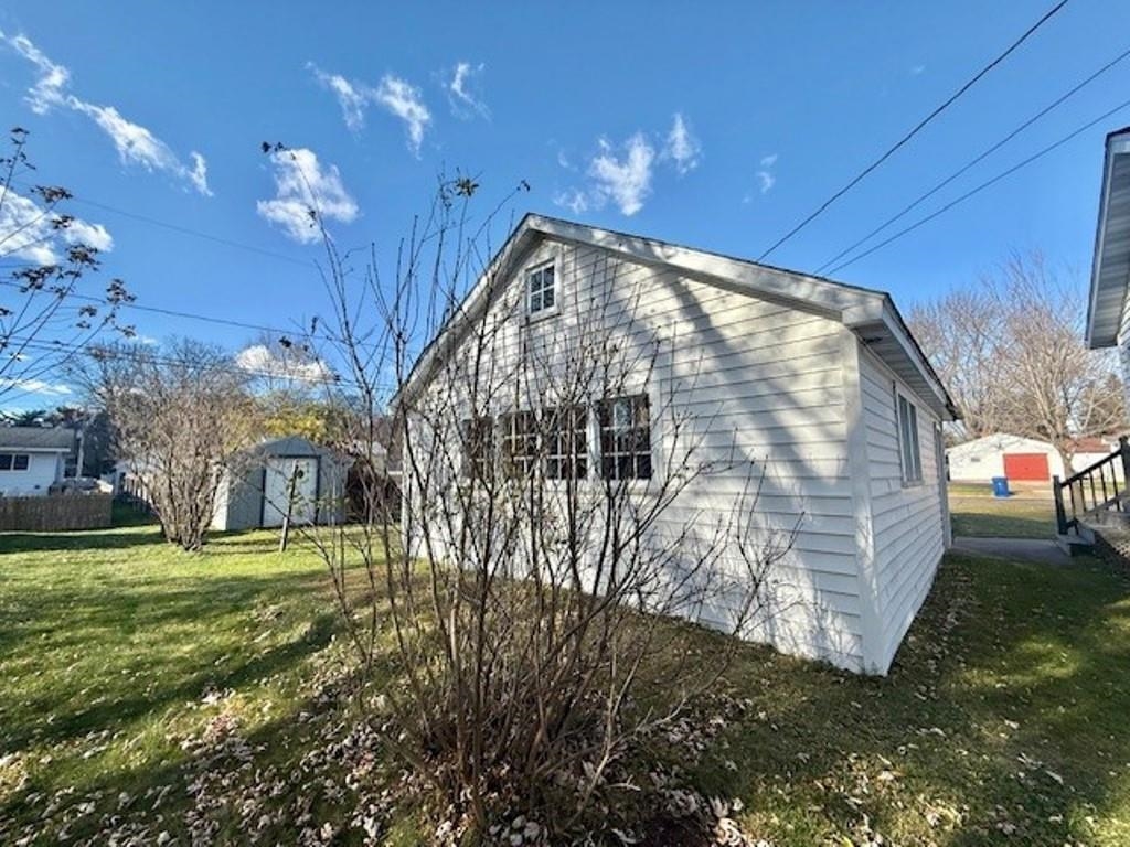 3734 CARL STREET, Wausau, Wisconsin 54403, 3 Bedrooms Bedrooms, ,2 BathroomsBathrooms,Residential,For Sale,3734 CARL STREET,22505315