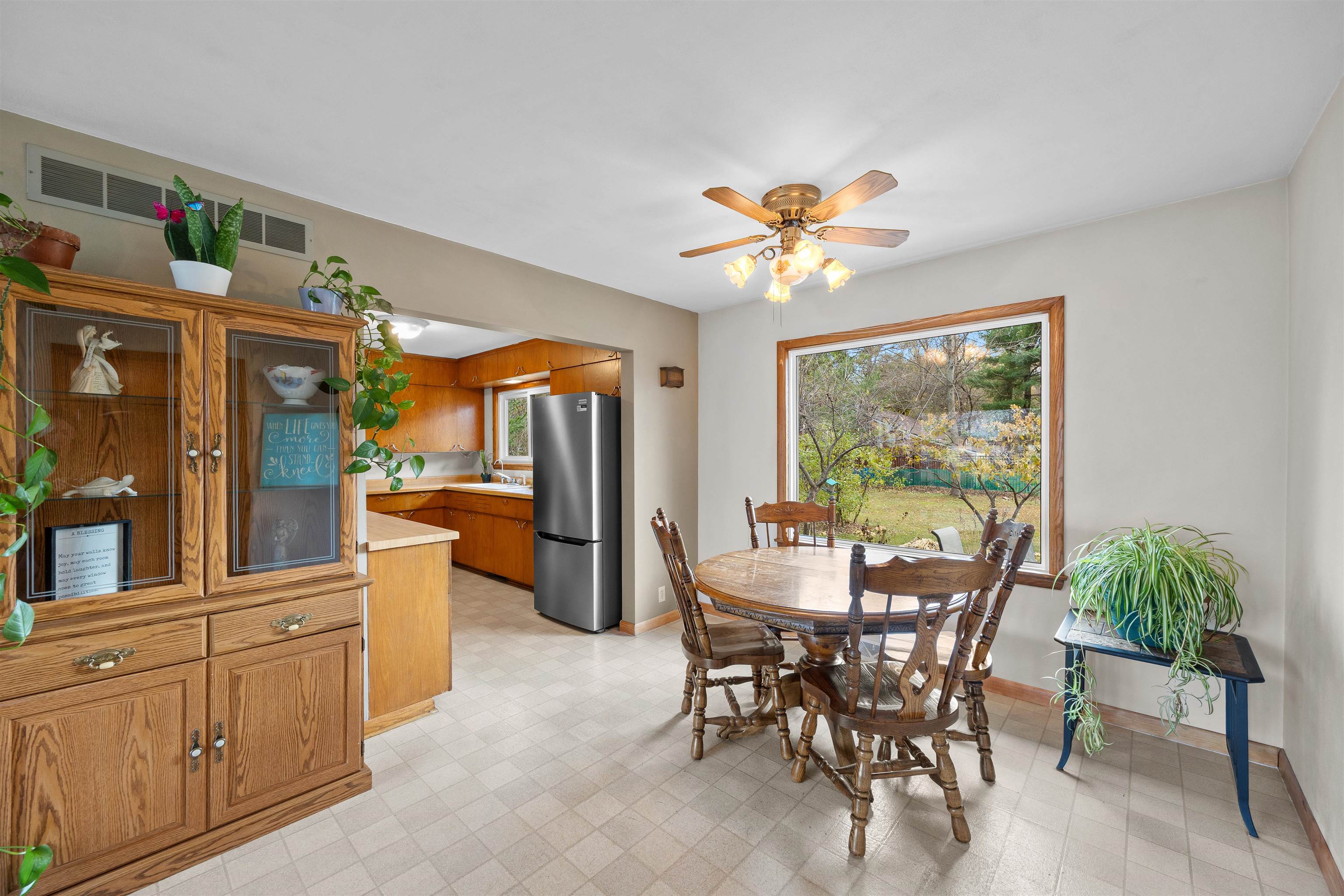 235 SCHOOL STREET, Amherst, Wisconsin 54406, 3 Bedrooms Bedrooms, ,1 BathroomBathrooms,Residential,For Sale,235 SCHOOL STREET,22505327