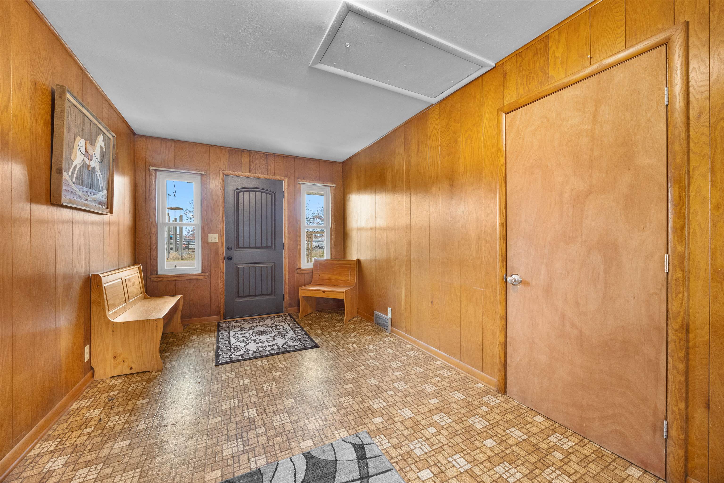 235 SCHOOL STREET, Amherst, Wisconsin 54406, 3 Bedrooms Bedrooms, ,1 BathroomBathrooms,Residential,For Sale,235 SCHOOL STREET,22505327