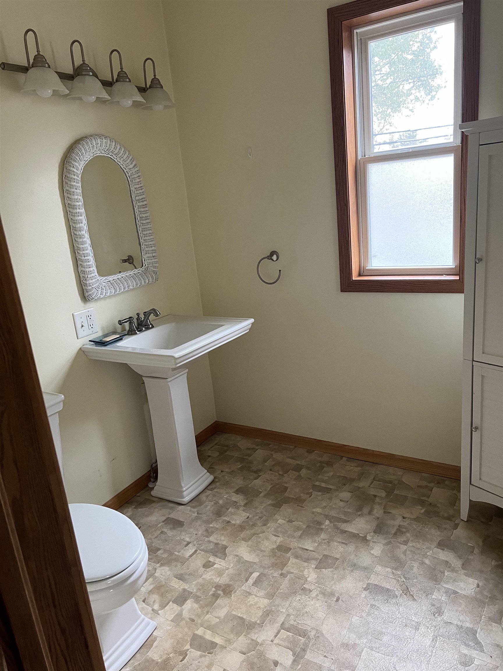 132 Reuter Ave, Rice Lake, Wisconsin 54868, 3 Bedrooms Bedrooms, ,1 BathroomBathrooms,Residential,For Sale,132 Reuter Ave,22505350