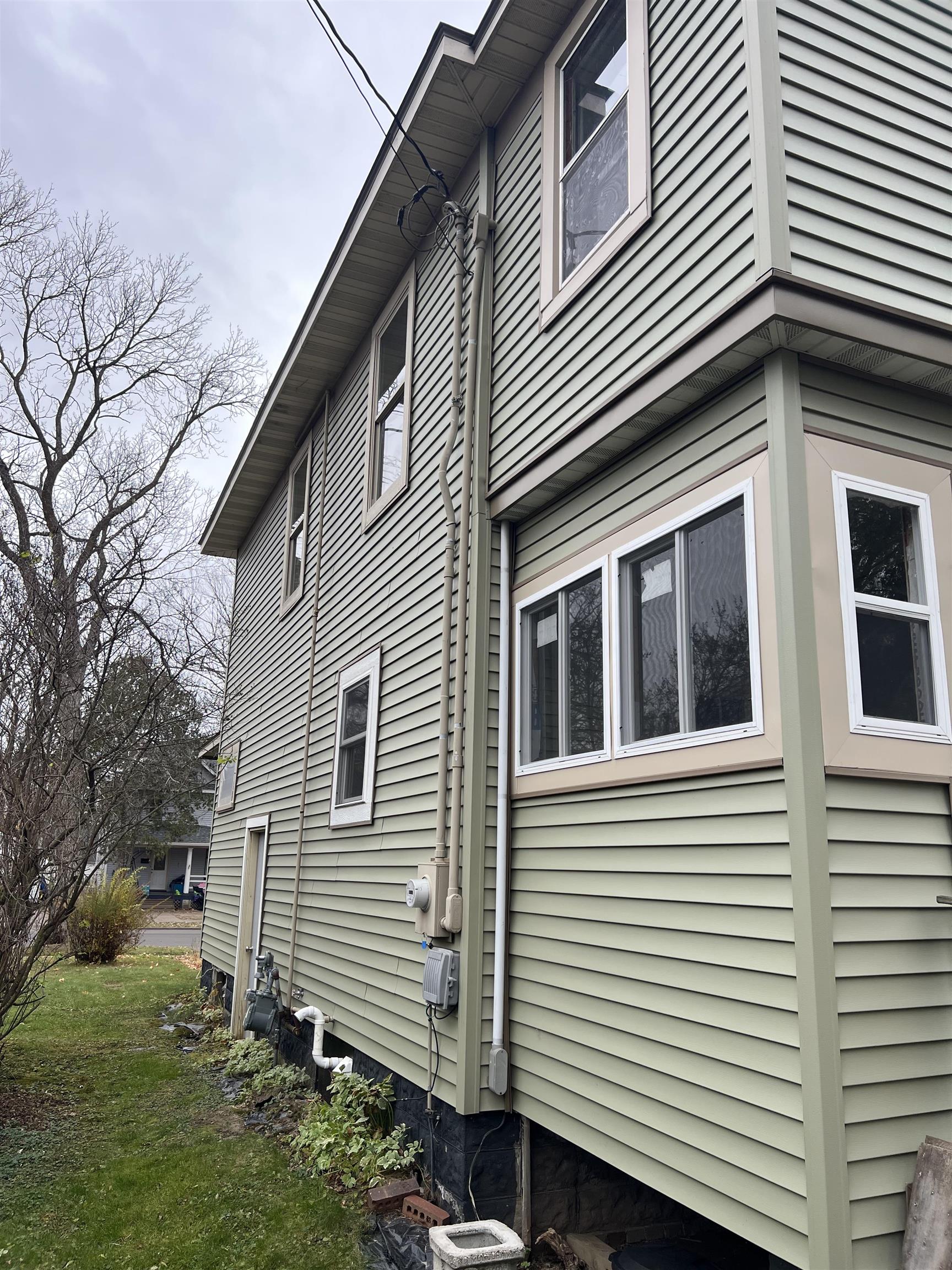 132 Reuter Ave, Rice Lake, Wisconsin 54868, 3 Bedrooms Bedrooms, ,1 BathroomBathrooms,Residential,For Sale,132 Reuter Ave,22505350