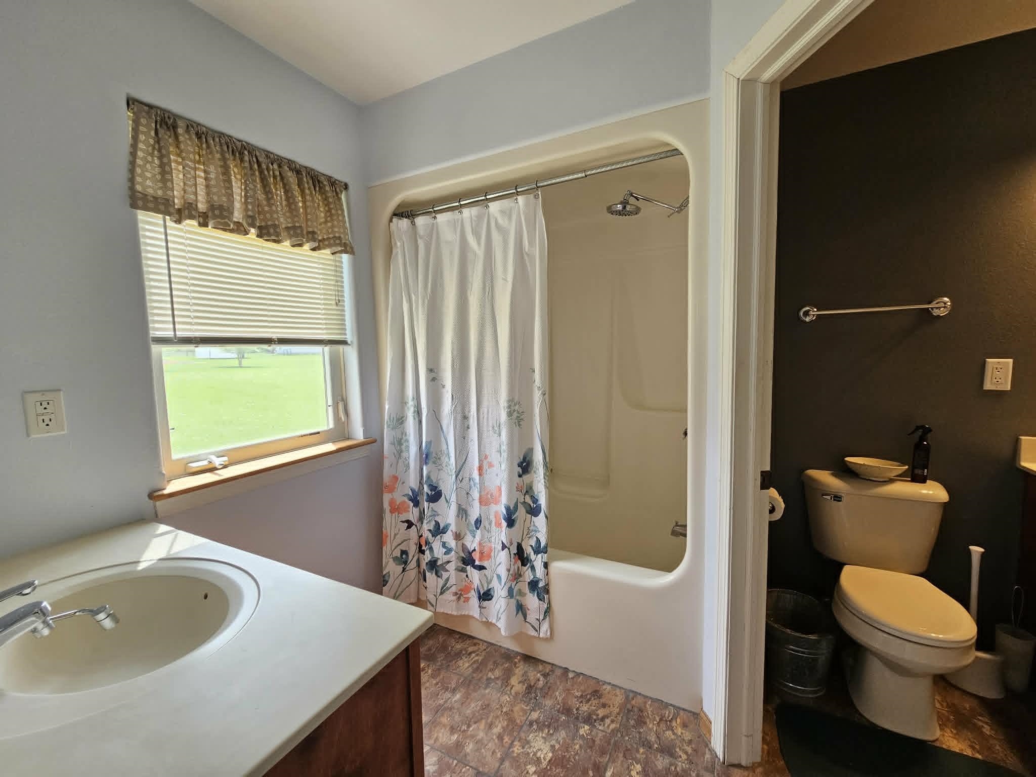 213632 COZY LANE, Stratford, Wisconsin 54484, 5 Bedrooms Bedrooms, ,2 BathroomsBathrooms,Residential,For Sale,213632 COZY LANE,22505377