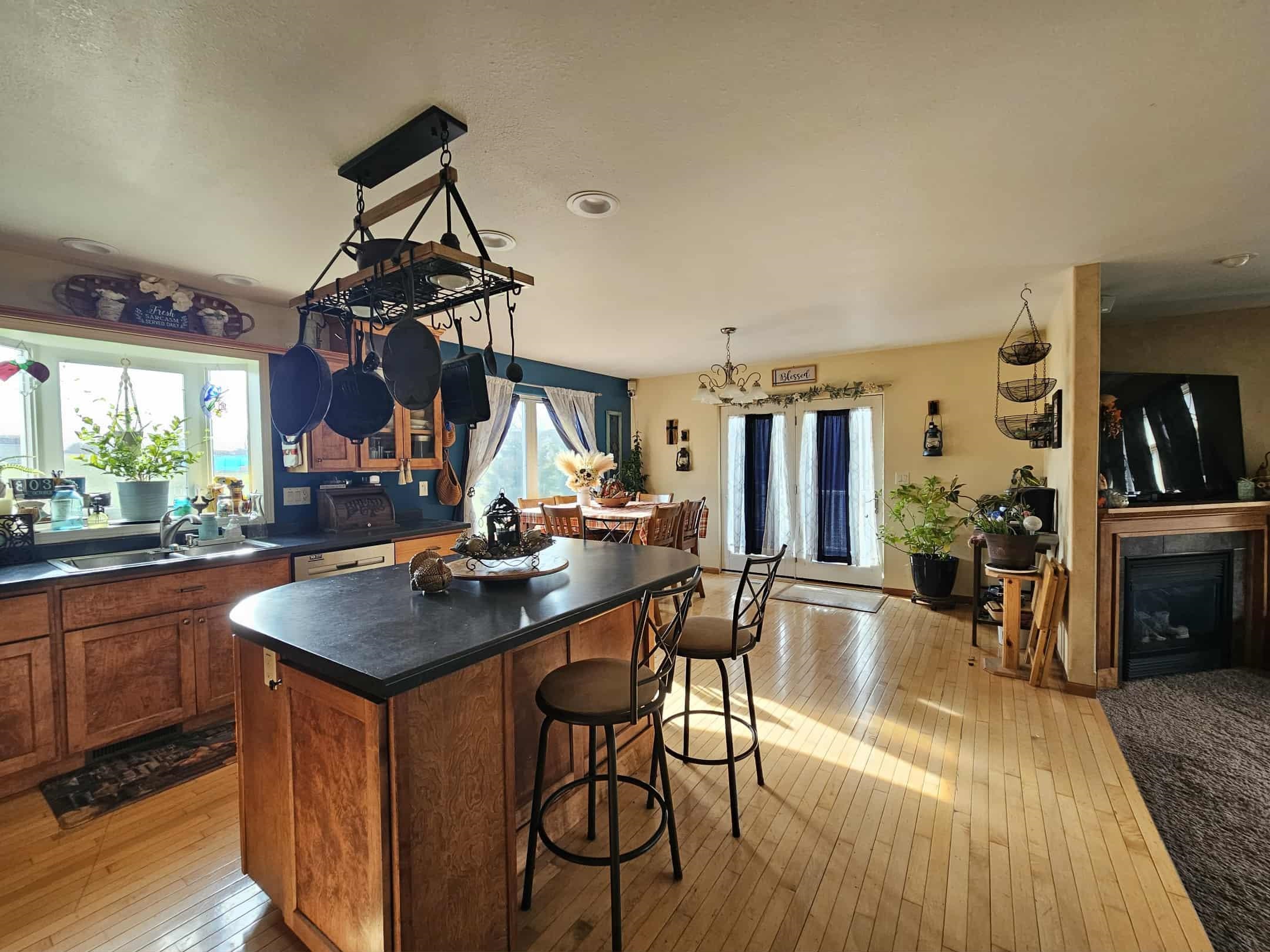 213632 COZY LANE, Stratford, Wisconsin 54484, 5 Bedrooms Bedrooms, ,2 BathroomsBathrooms,Residential,For Sale,213632 COZY LANE,22505377