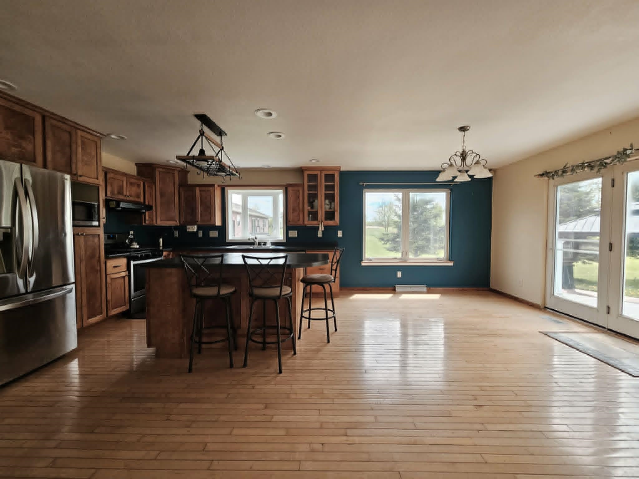 213632 COZY LANE, Stratford, Wisconsin 54484, 5 Bedrooms Bedrooms, ,2 BathroomsBathrooms,Residential,For Sale,213632 COZY LANE,22505377