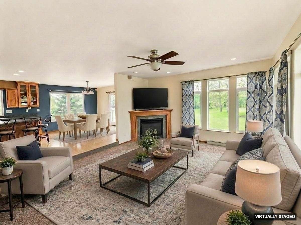 213632 COZY LANE, Stratford, Wisconsin 54484, 5 Bedrooms Bedrooms, ,2 BathroomsBathrooms,Residential,For Sale,213632 COZY LANE,22505377