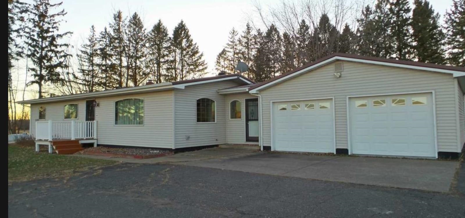 N16185 STATE HIGHWAY 13, Dorchester, Wisconsin 54425, 3 Bedrooms Bedrooms, ,2 BathroomsBathrooms,Residential,For Sale,N16185 STATE HIGHWAY 13,22505429