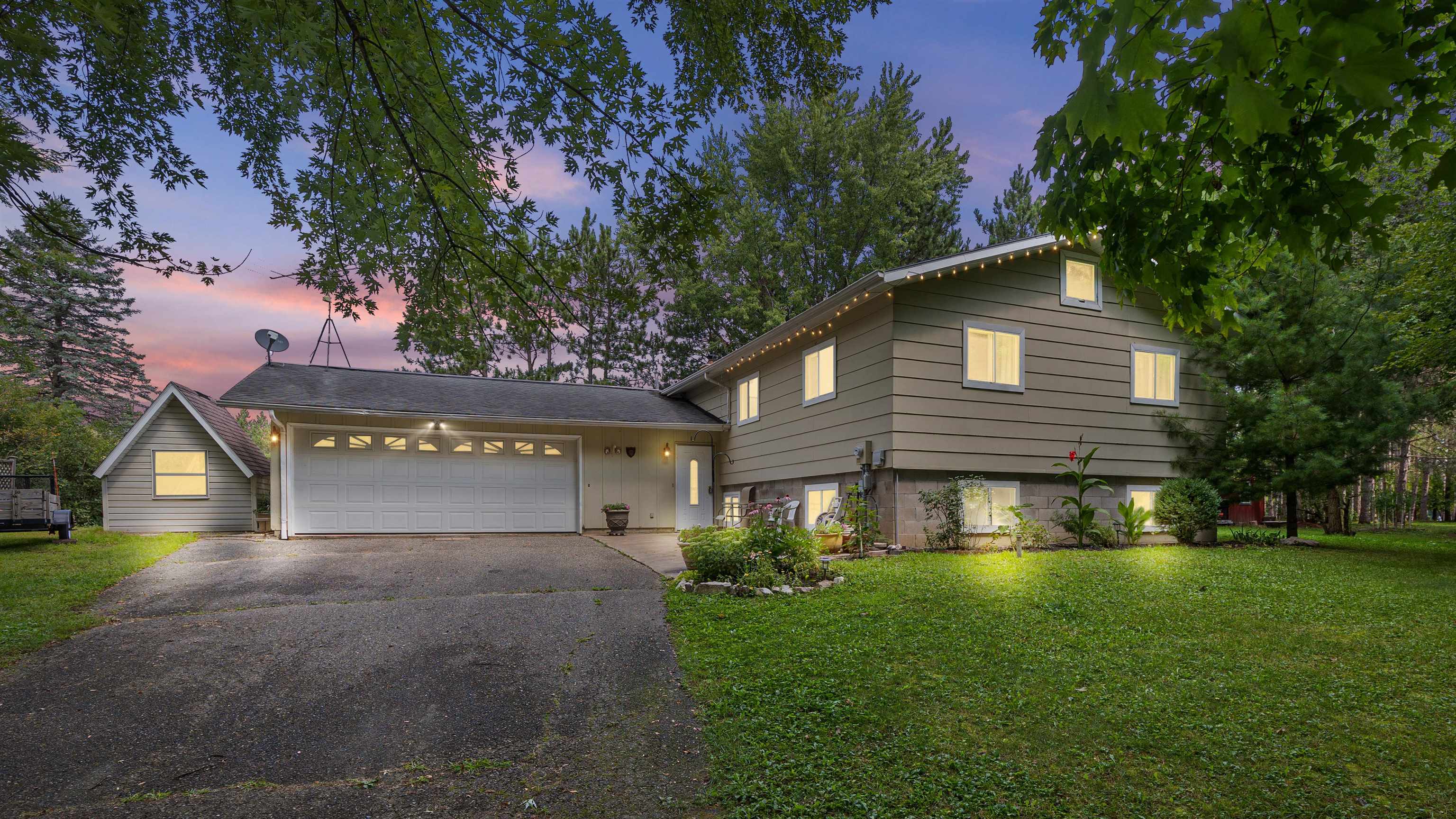 W6360 TAMARACK COURT, Neshkoro, Wisconsin 54960, 6 Bedrooms Bedrooms, ,3 BathroomsBathrooms,Residential,For Sale,W6360 TAMARACK COURT,22505431