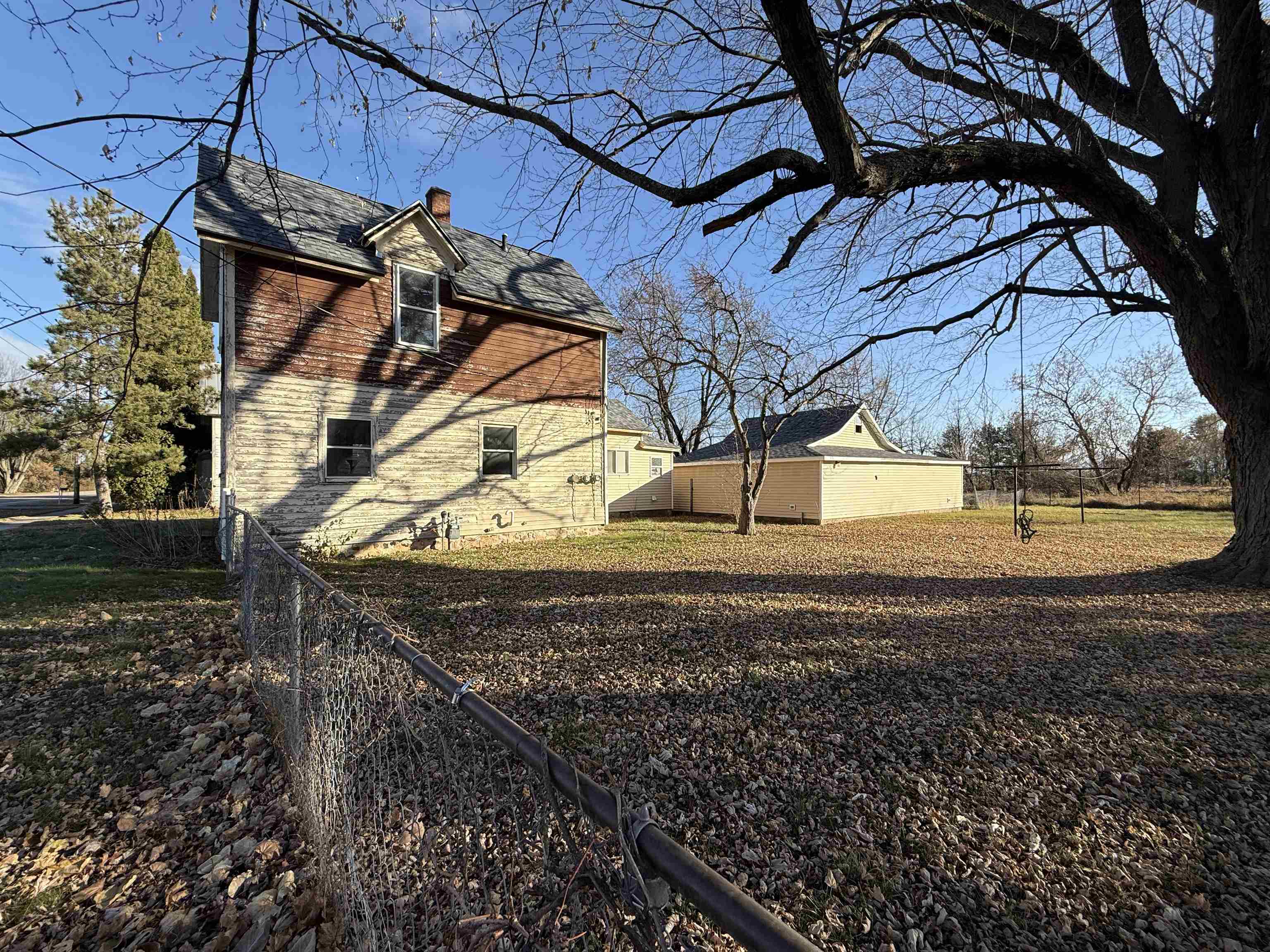 1197 COUNTY ROAD D, Almond, Wisconsin 54909, 3 Bedrooms Bedrooms, ,1 BathroomBathrooms,Residential,For Sale,1197 COUNTY ROAD D,22505457