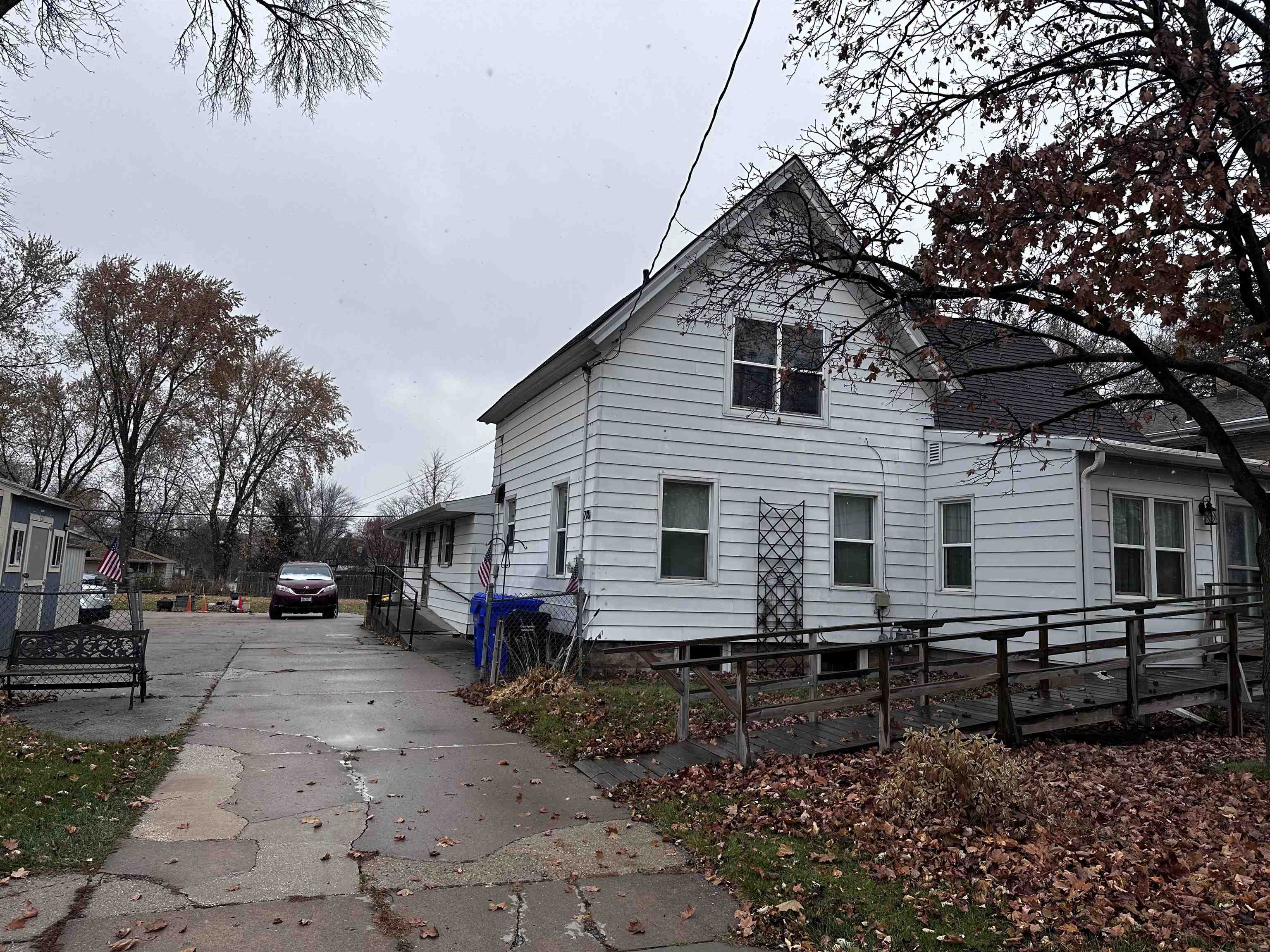 218 E CALUMET STREET, Appleton, Wisconsin 54915, 7 Bedrooms Bedrooms, ,3 BathroomsBathrooms,Residential,For Sale,218 E CALUMET STREET,22505462