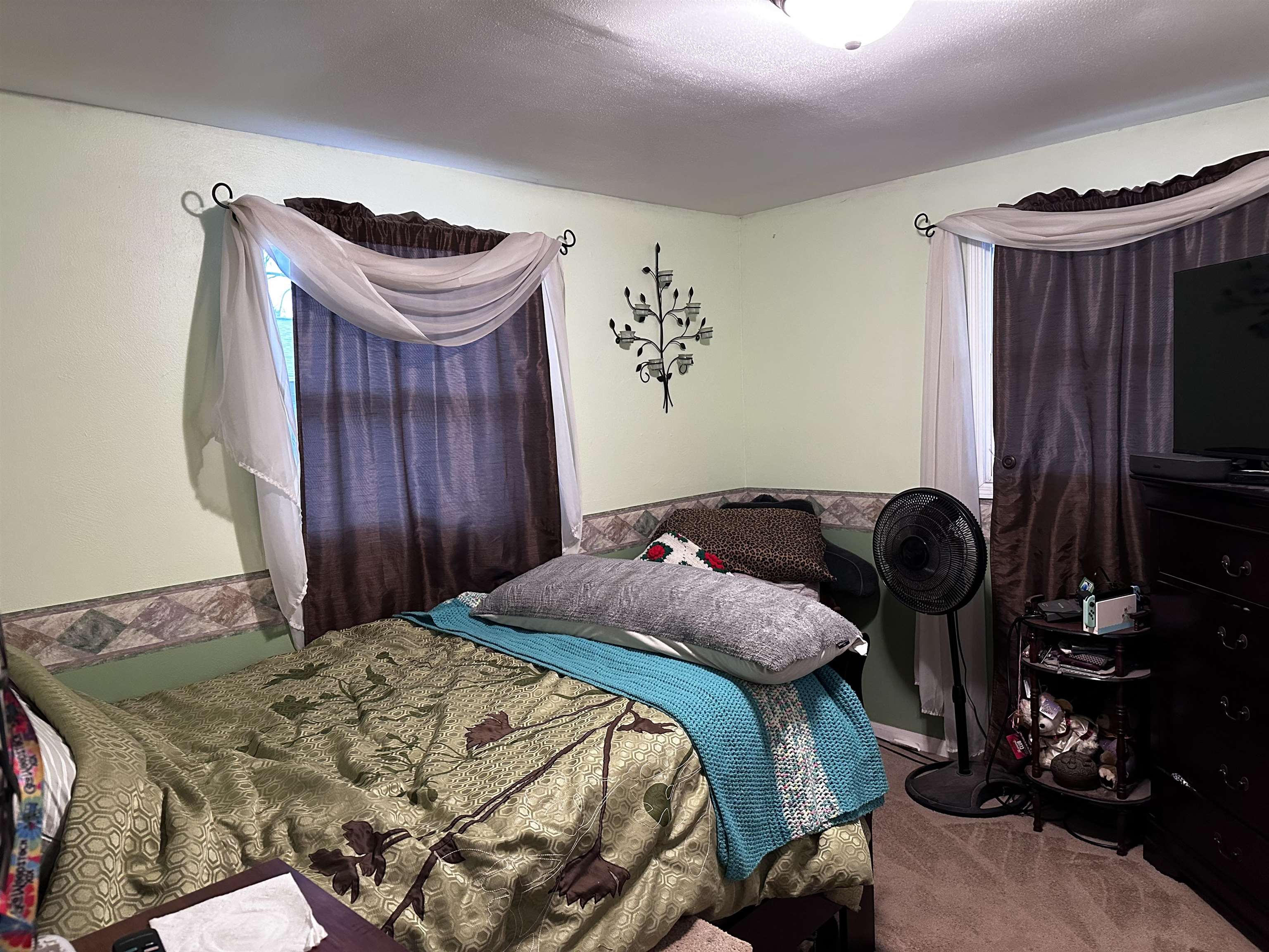 218 E CALUMET STREET, Appleton, Wisconsin 54915, 7 Bedrooms Bedrooms, ,3 BathroomsBathrooms,Residential,For Sale,218 E CALUMET STREET,22505462