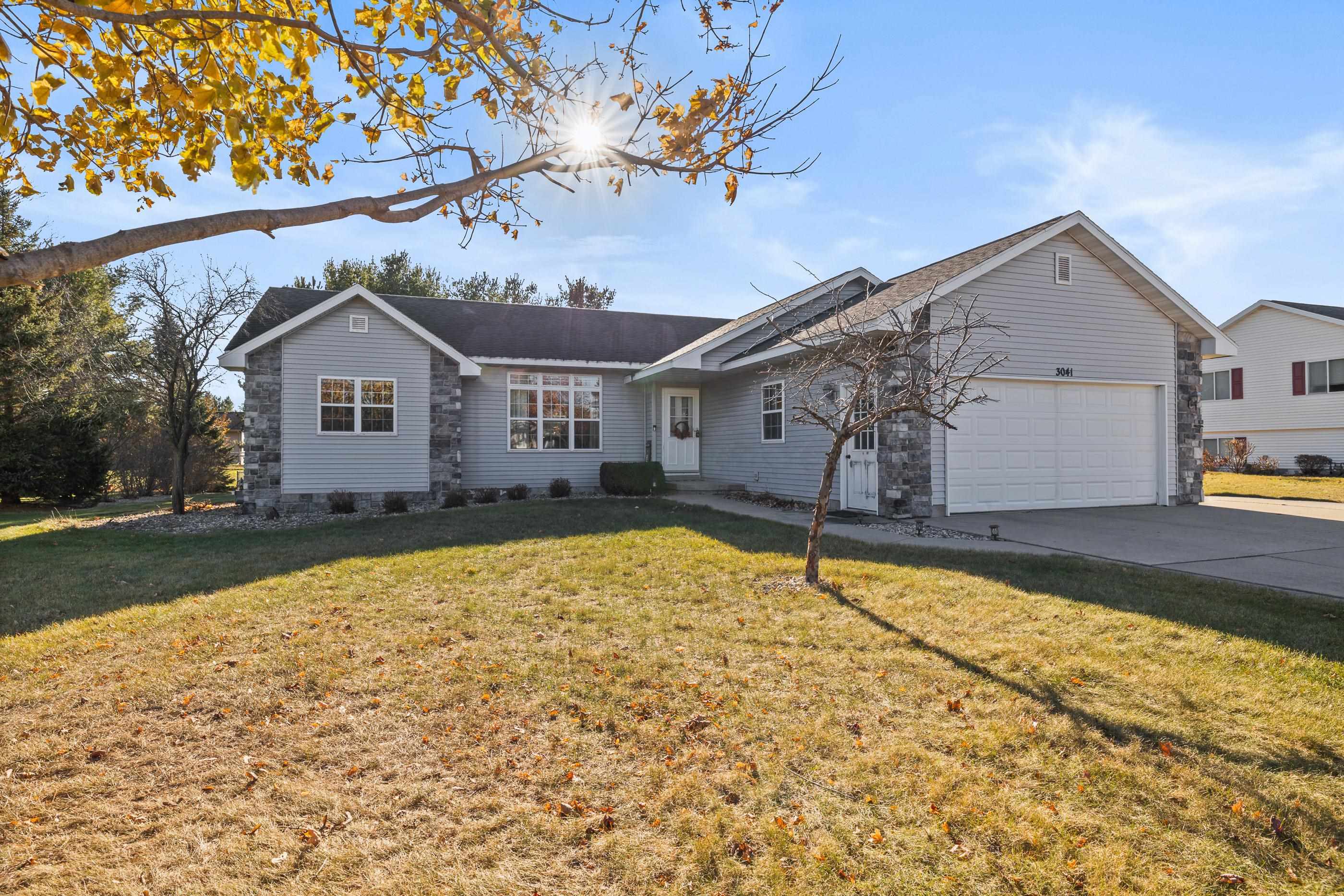 3041 LEXINGTON PLACE, Plover, Wisconsin 54467, 3 Bedrooms Bedrooms, ,3 BathroomsBathrooms,Residential,For Sale,3041 LEXINGTON PLACE,22505465