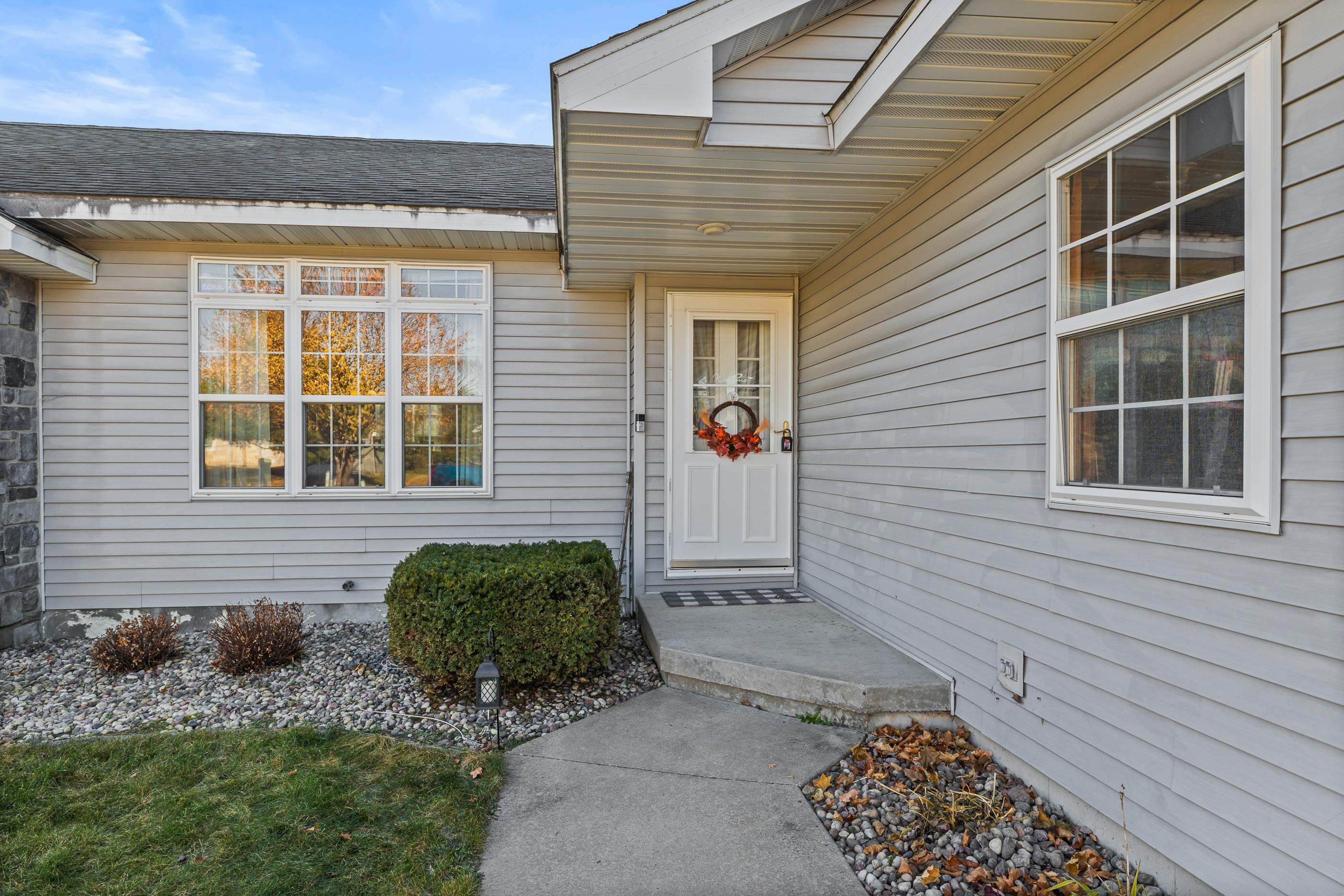 3041 LEXINGTON PLACE, Plover, Wisconsin 54467, 3 Bedrooms Bedrooms, ,3 BathroomsBathrooms,Residential,For Sale,3041 LEXINGTON PLACE,22505465