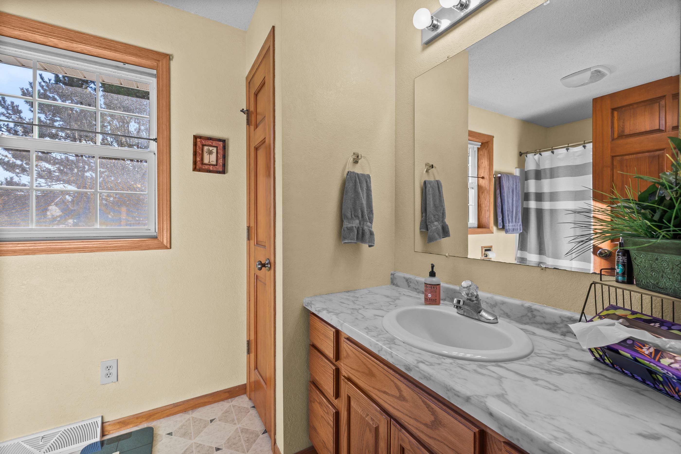 3041 LEXINGTON PLACE, Plover, Wisconsin 54467, 3 Bedrooms Bedrooms, ,3 BathroomsBathrooms,Residential,For Sale,3041 LEXINGTON PLACE,22505465