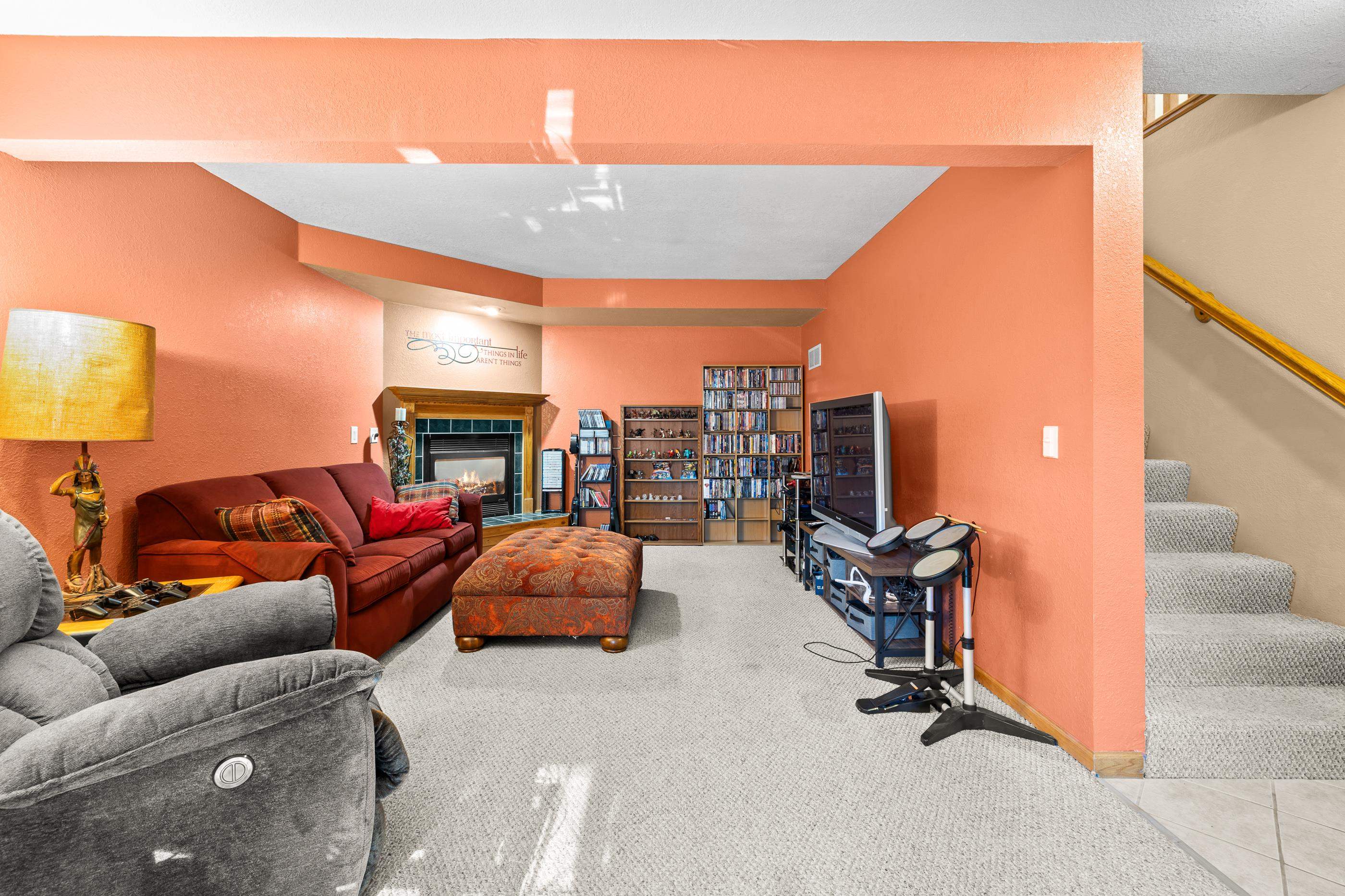 3041 LEXINGTON PLACE, Plover, Wisconsin 54467, 3 Bedrooms Bedrooms, ,3 BathroomsBathrooms,Residential,For Sale,3041 LEXINGTON PLACE,22505465