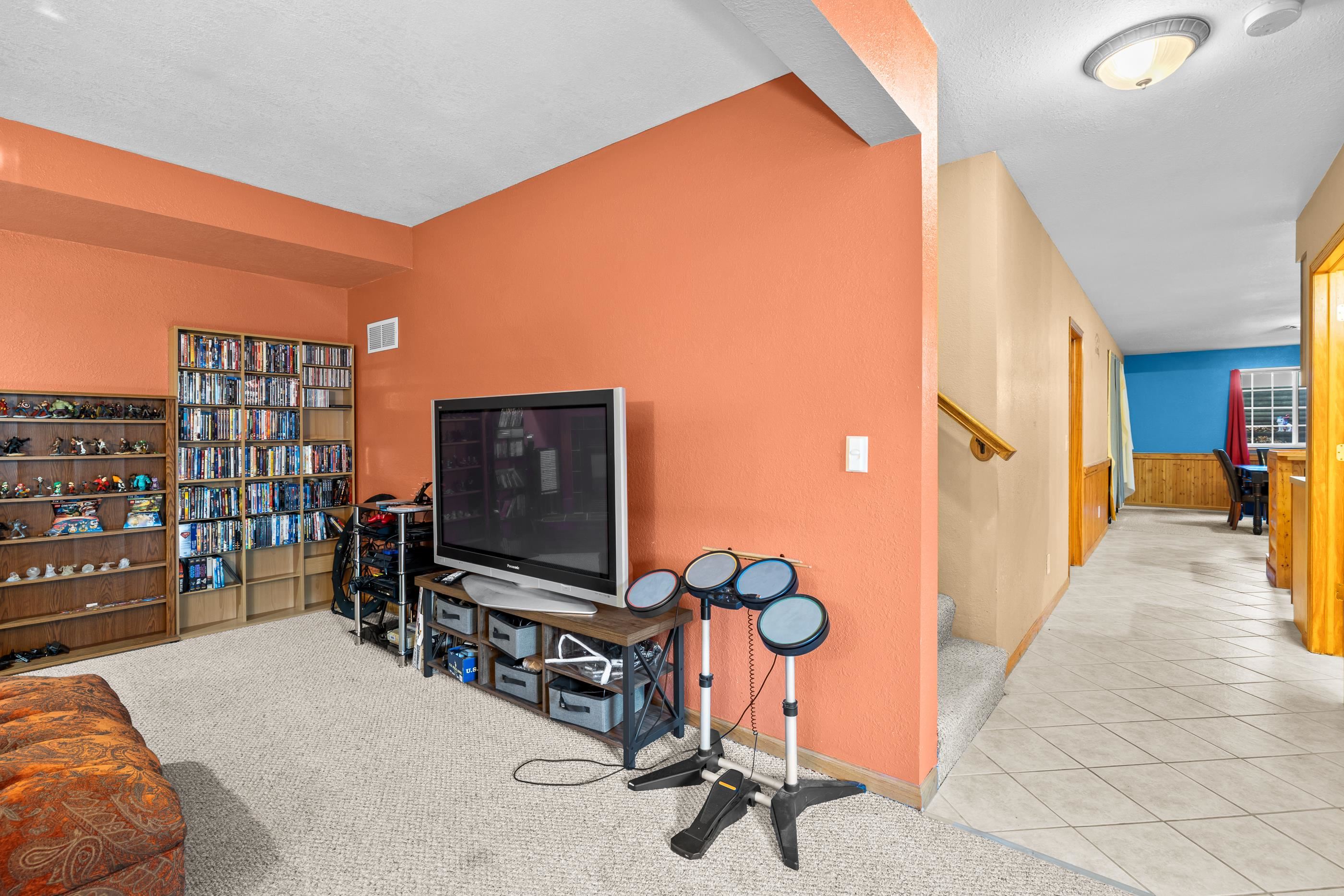 3041 LEXINGTON PLACE, Plover, Wisconsin 54467, 3 Bedrooms Bedrooms, ,3 BathroomsBathrooms,Residential,For Sale,3041 LEXINGTON PLACE,22505465