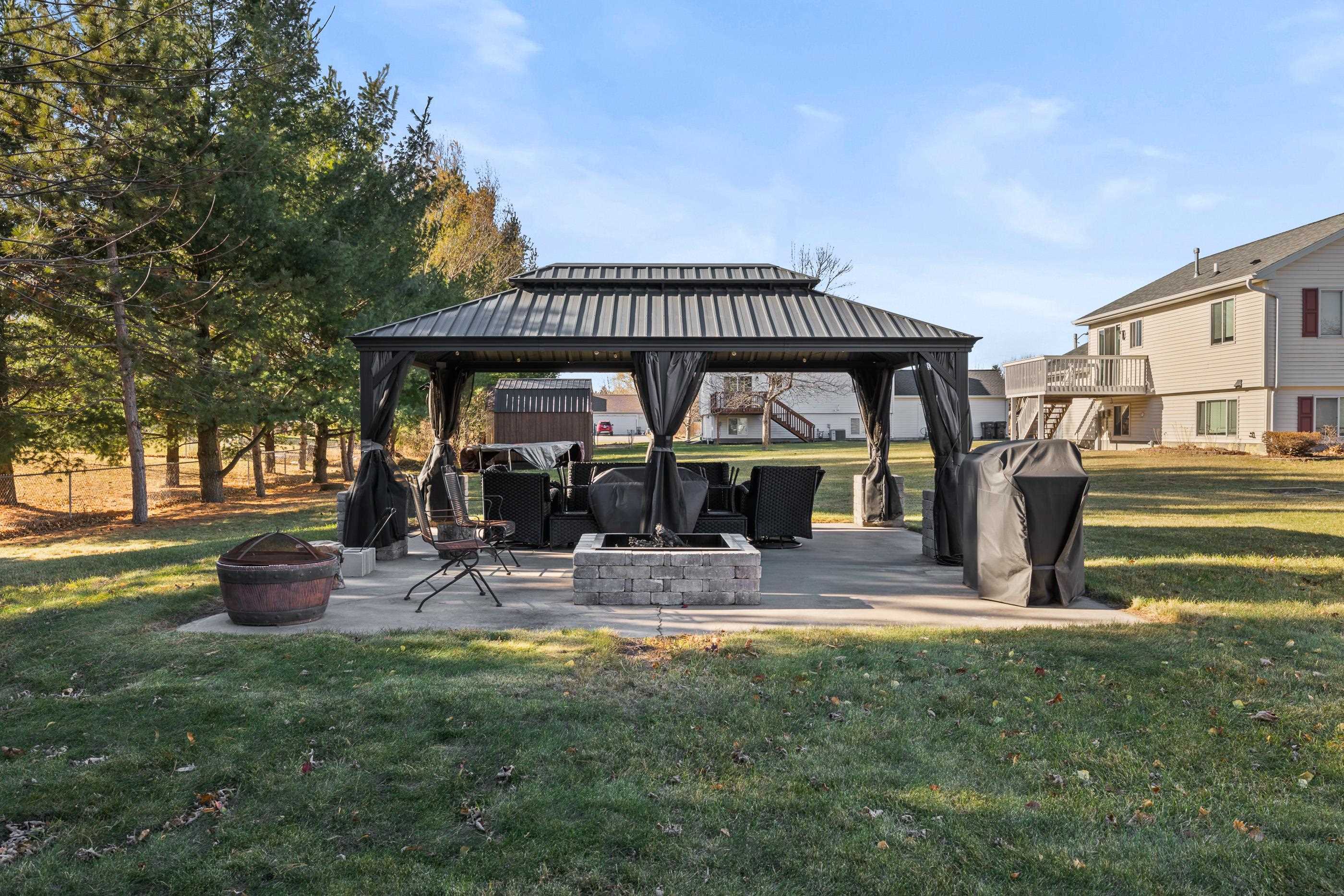 3041 LEXINGTON PLACE, Plover, Wisconsin 54467, 3 Bedrooms Bedrooms, ,3 BathroomsBathrooms,Residential,For Sale,3041 LEXINGTON PLACE,22505465