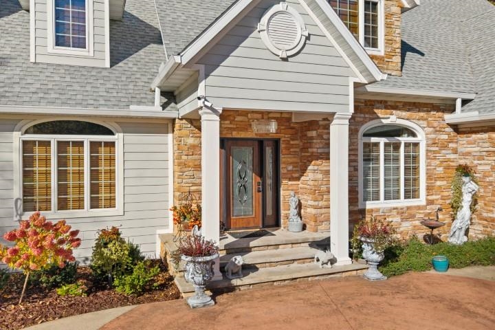 152 MAPLE BLUFF ROAD NORTH, Stevens Point, Wisconsin 54482, 5 Bedrooms Bedrooms, ,5 BathroomsBathrooms,Residential,For Sale,152 MAPLE BLUFF ROAD NORTH,22505475