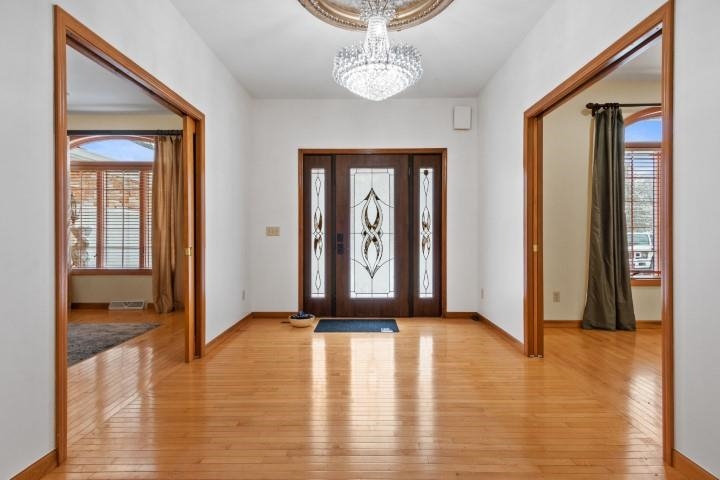 152 MAPLE BLUFF ROAD NORTH, Stevens Point, Wisconsin 54482, 5 Bedrooms Bedrooms, ,5 BathroomsBathrooms,Residential,For Sale,152 MAPLE BLUFF ROAD NORTH,22505475