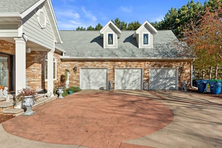 152 MAPLE BLUFF ROAD NORTH, Stevens Point, Wisconsin 54482, 5 Bedrooms Bedrooms, ,5 BathroomsBathrooms,Residential,For Sale,152 MAPLE BLUFF ROAD NORTH,22505475