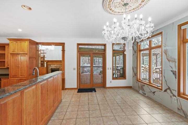 152 MAPLE BLUFF ROAD NORTH, Stevens Point, Wisconsin 54482, 5 Bedrooms Bedrooms, ,5 BathroomsBathrooms,Residential,For Sale,152 MAPLE BLUFF ROAD NORTH,22505475