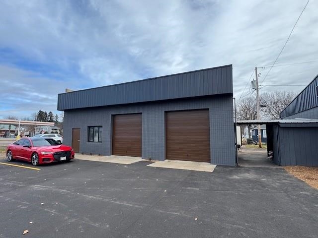 2105 N 6TH STREET, Wausau, Wisconsin 54403, ,Commercial/industrial,For Rent,2105 N 6TH STREET,22505479
