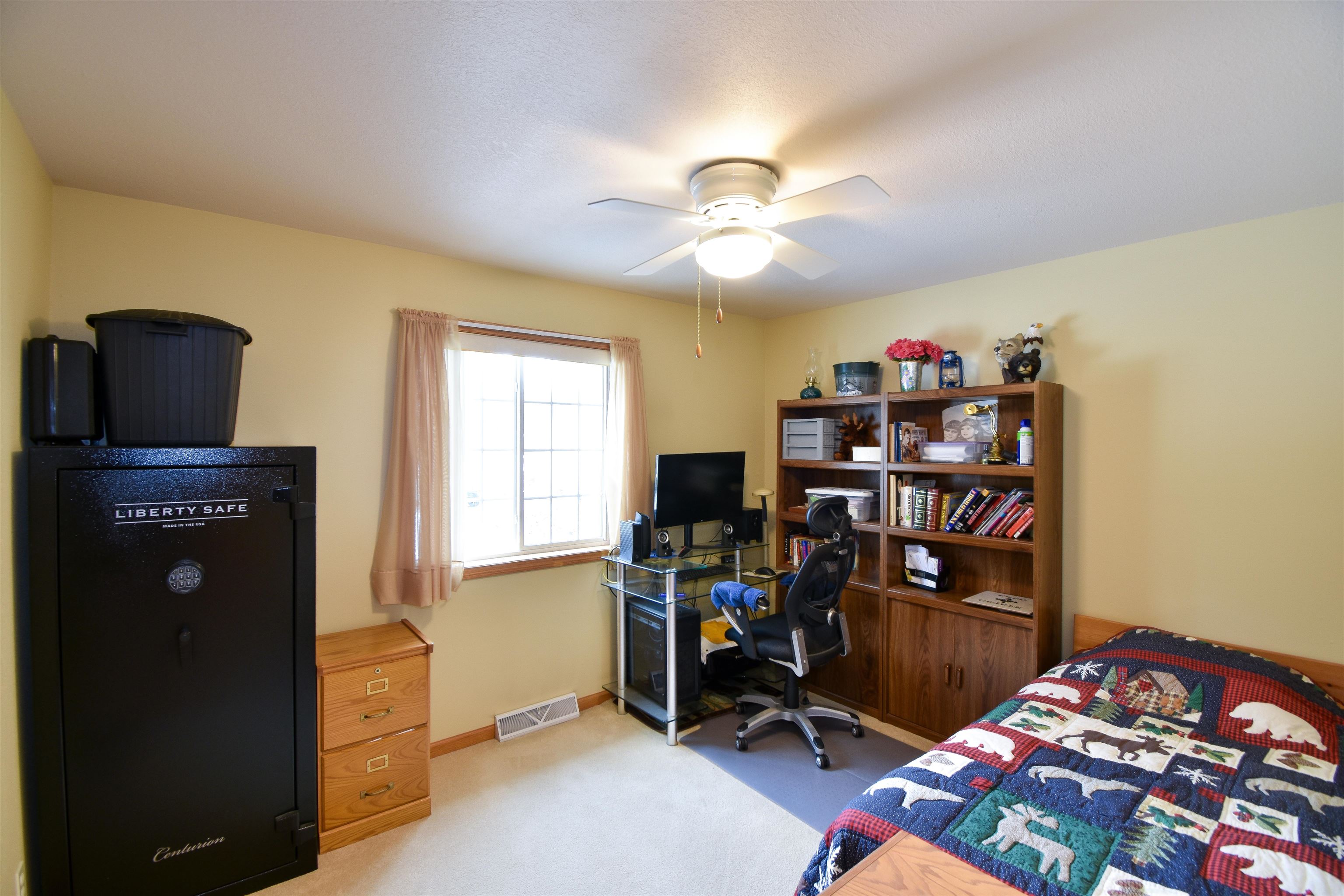 2711 PORTER ROAD, Plover, Wisconsin 54467, 3 Bedrooms Bedrooms, ,2 BathroomsBathrooms,Residential,For Sale,2711 PORTER ROAD,22505480