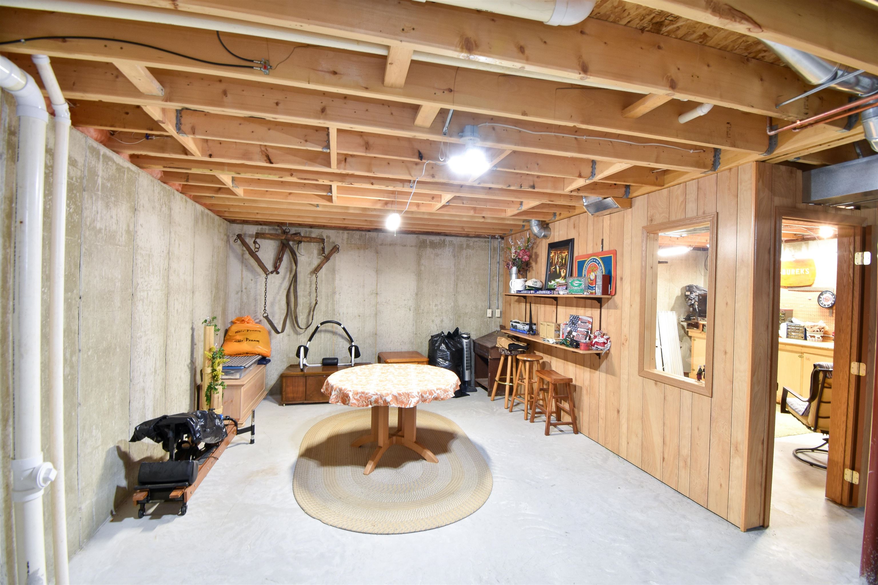 2711 PORTER ROAD, Plover, Wisconsin 54467, 3 Bedrooms Bedrooms, ,2 BathroomsBathrooms,Residential,For Sale,2711 PORTER ROAD,22505480