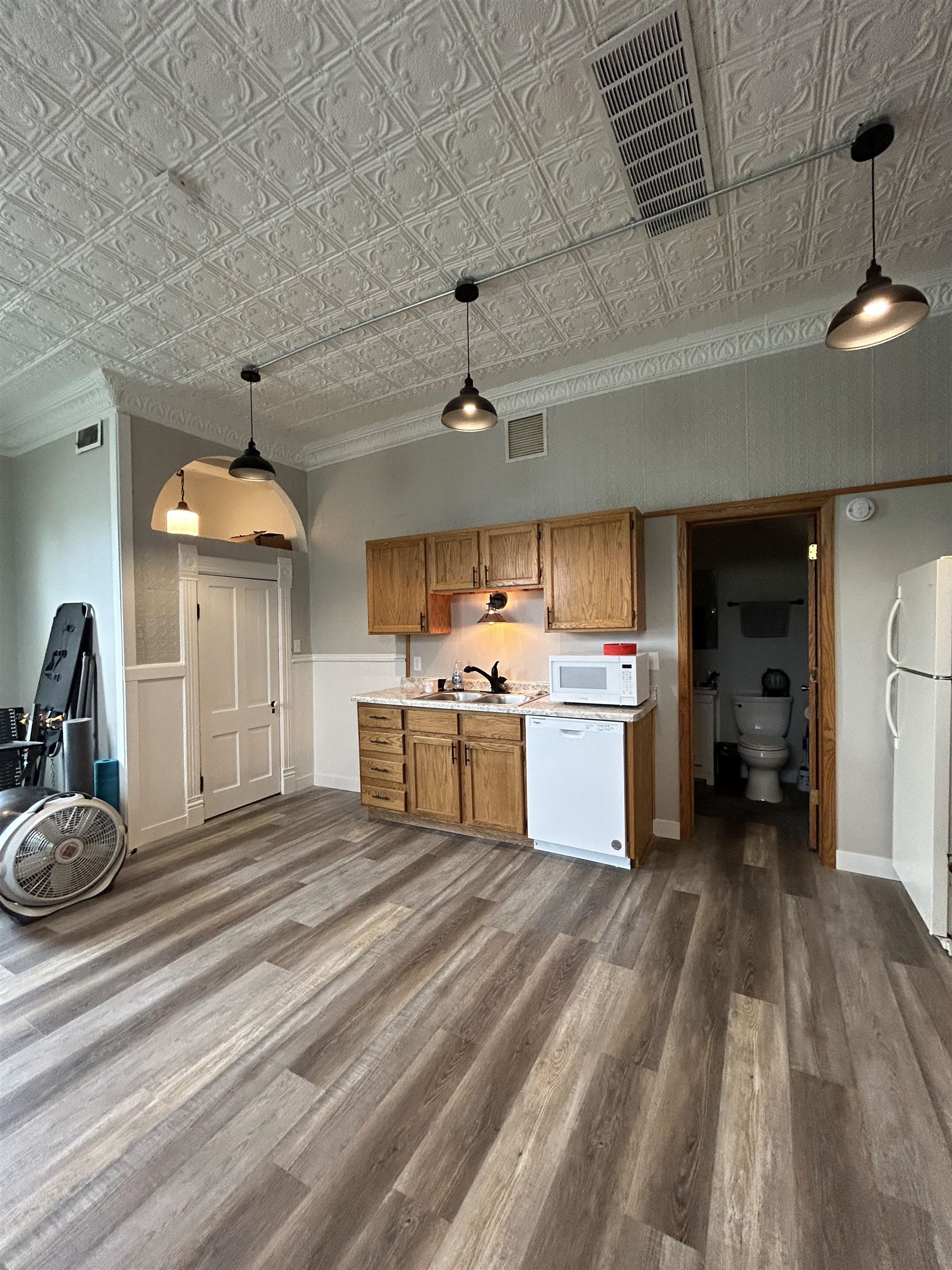 2316 WYATT AVENUE, Stevens Point, Wisconsin 54481, 1 Bedroom Bedrooms, ,1 BathroomBathrooms,Multi-family,For Sale,2316 WYATT AVENUE,22505495