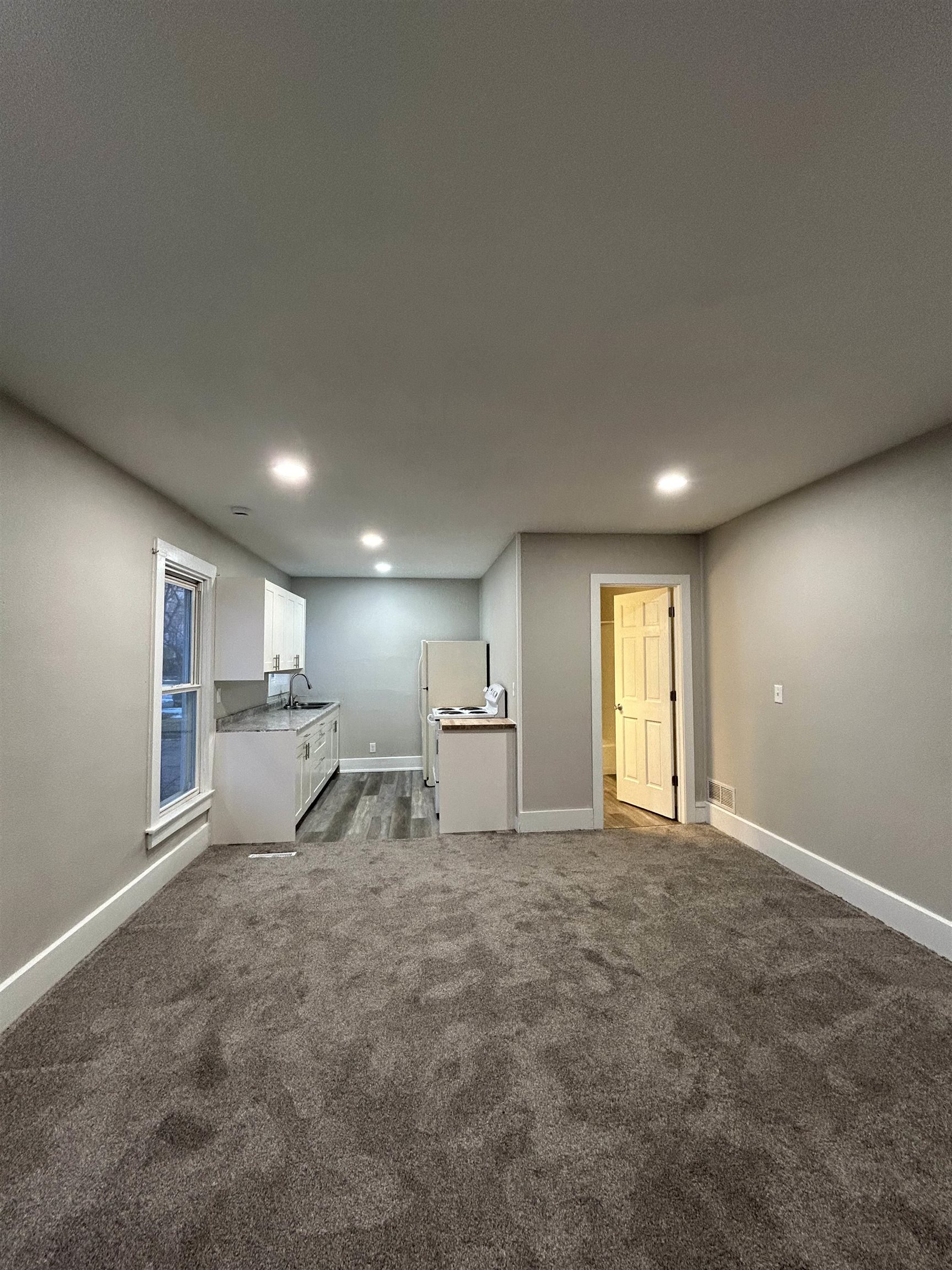 2316 WYATT AVENUE, Stevens Point, Wisconsin 54481, 1 Bedroom Bedrooms, ,1 BathroomBathrooms,Multi-family,For Sale,2316 WYATT AVENUE,22505495