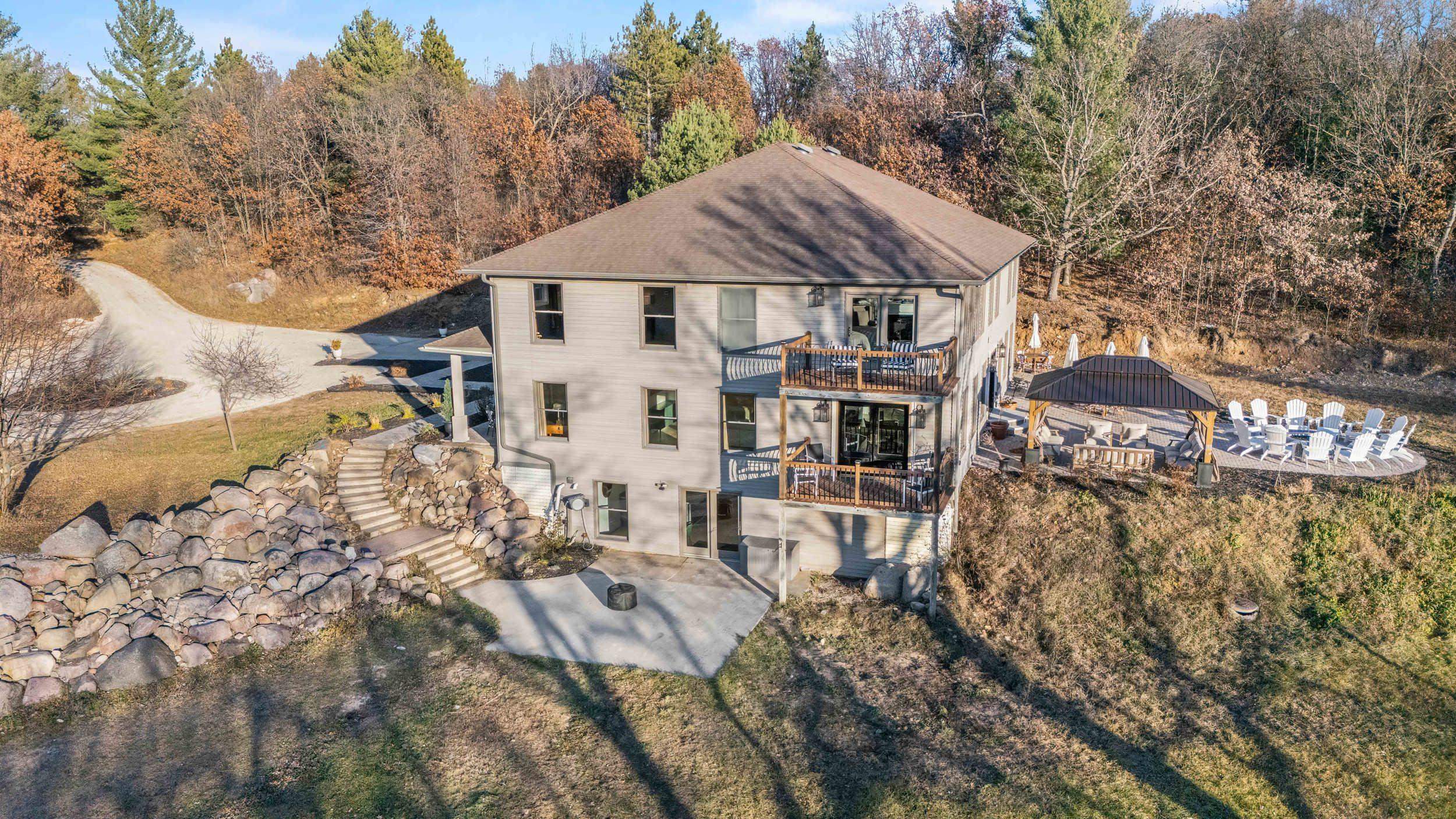 W11647 AKRON AVENUE, Plainfield, Wisconsin 54966, 6 Bedrooms Bedrooms, ,5 BathroomsBathrooms,Residential,For Sale,W11647 AKRON AVENUE,22505499