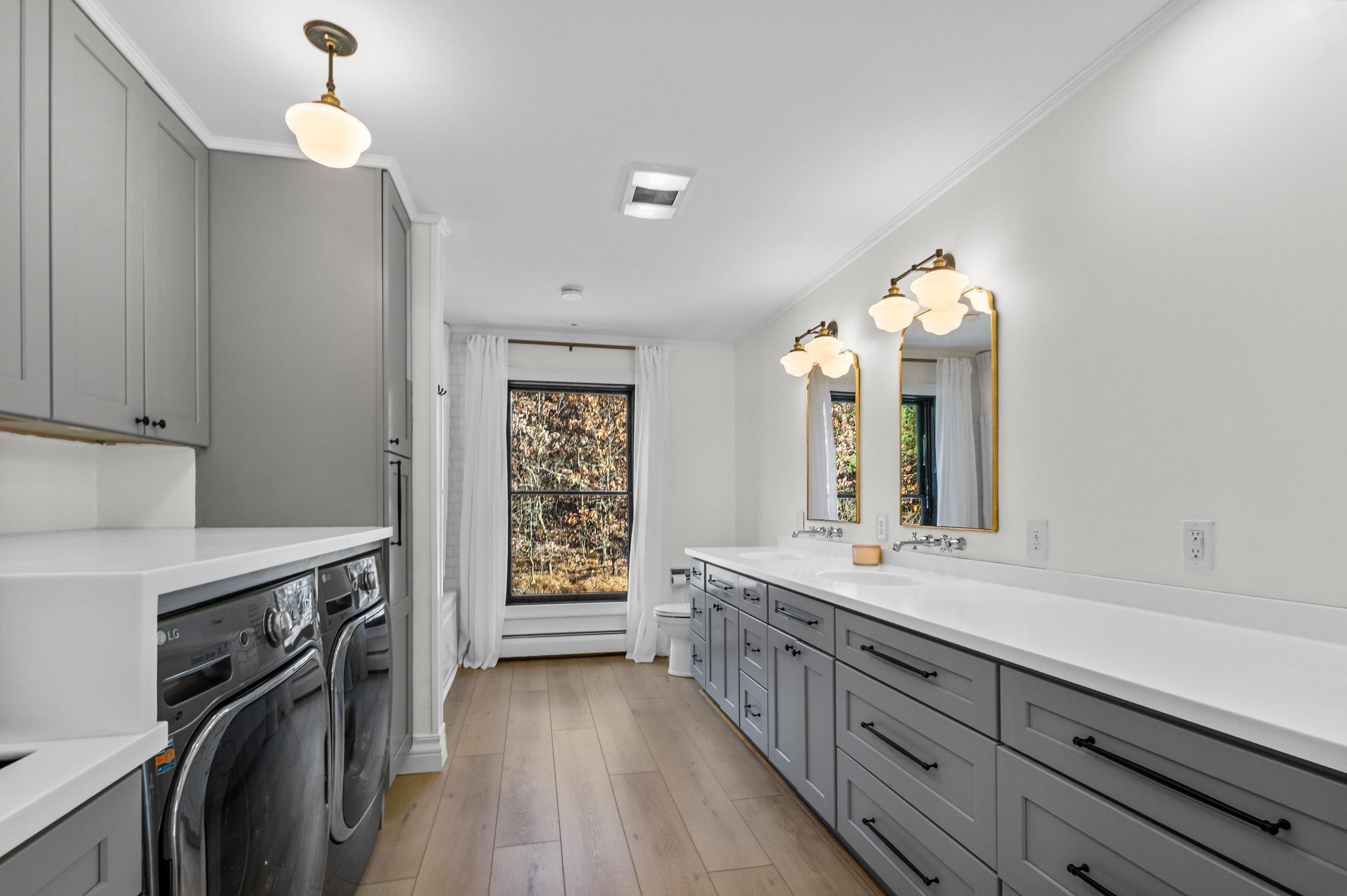 W11647 AKRON AVENUE, Plainfield, Wisconsin 54966, 6 Bedrooms Bedrooms, ,5 BathroomsBathrooms,Residential,For Sale,W11647 AKRON AVENUE,22505499