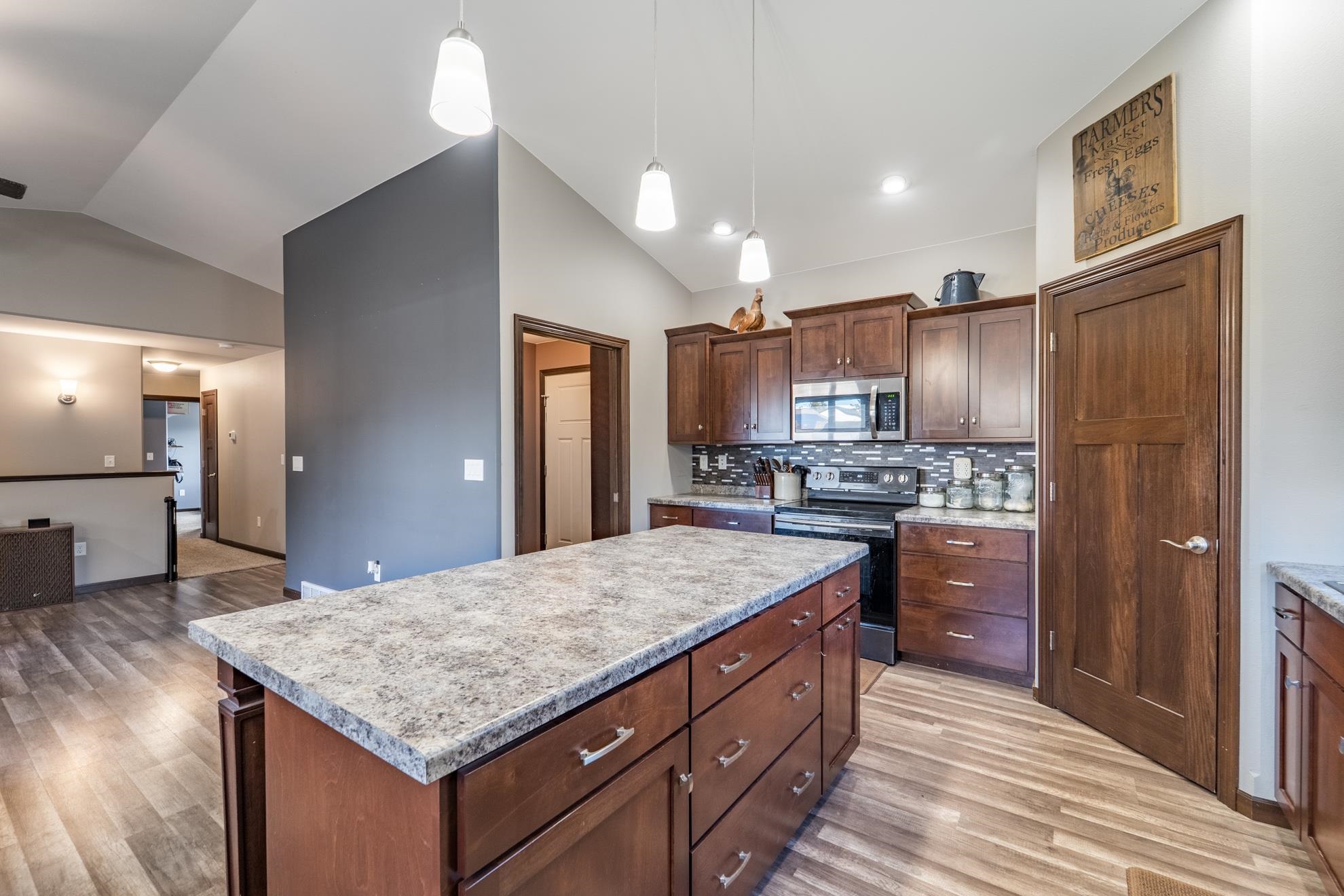 3006 BARCLAY WAY, Weston, Wisconsin 54476, 4 Bedrooms Bedrooms, ,3 BathroomsBathrooms,Residential,For Sale,3006 BARCLAY WAY,22505521