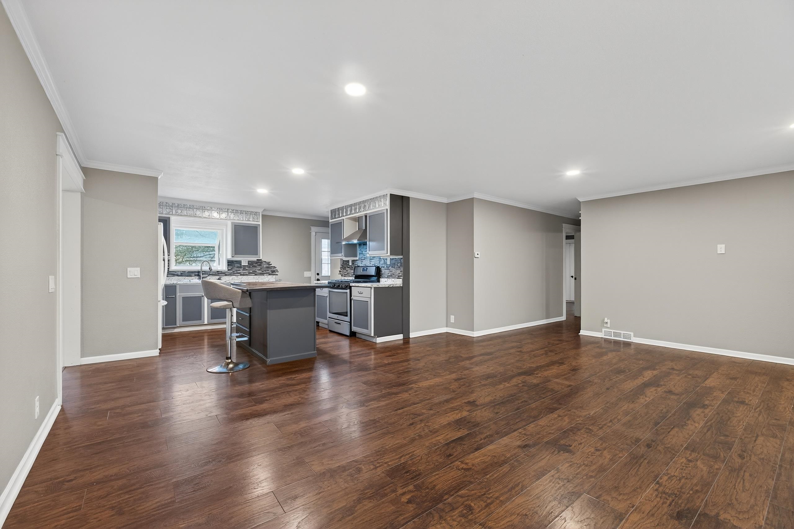 2310 2ND AVENUE SOUTH, Wisconsin Rapids, Wisconsin 54495, 3 Bedrooms Bedrooms, ,3 BathroomsBathrooms,Residential,For Sale,2310 2ND AVENUE SOUTH,22505525