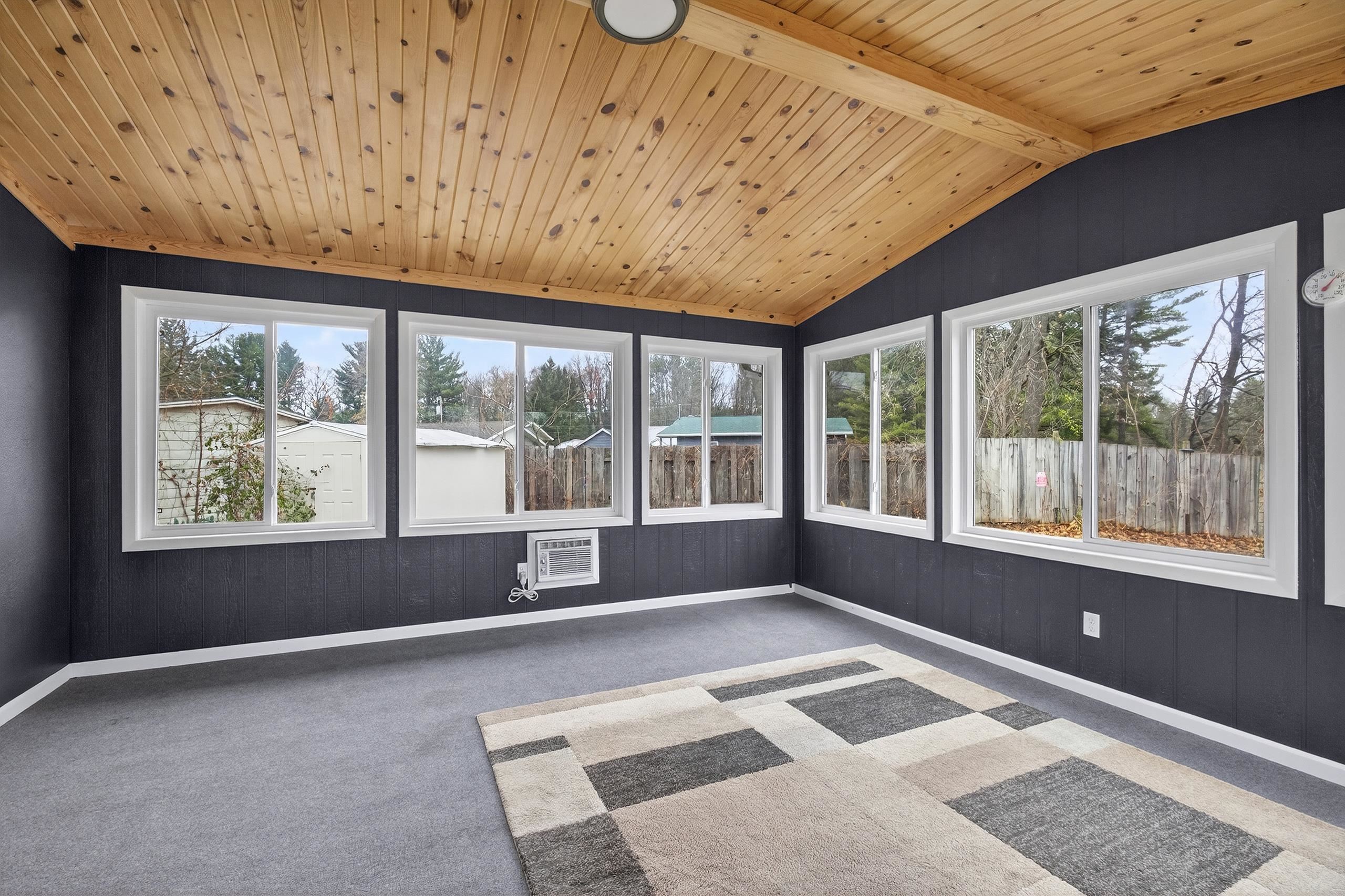 2310 2ND AVENUE SOUTH, Wisconsin Rapids, Wisconsin 54495, 3 Bedrooms Bedrooms, ,3 BathroomsBathrooms,Residential,For Sale,2310 2ND AVENUE SOUTH,22505525