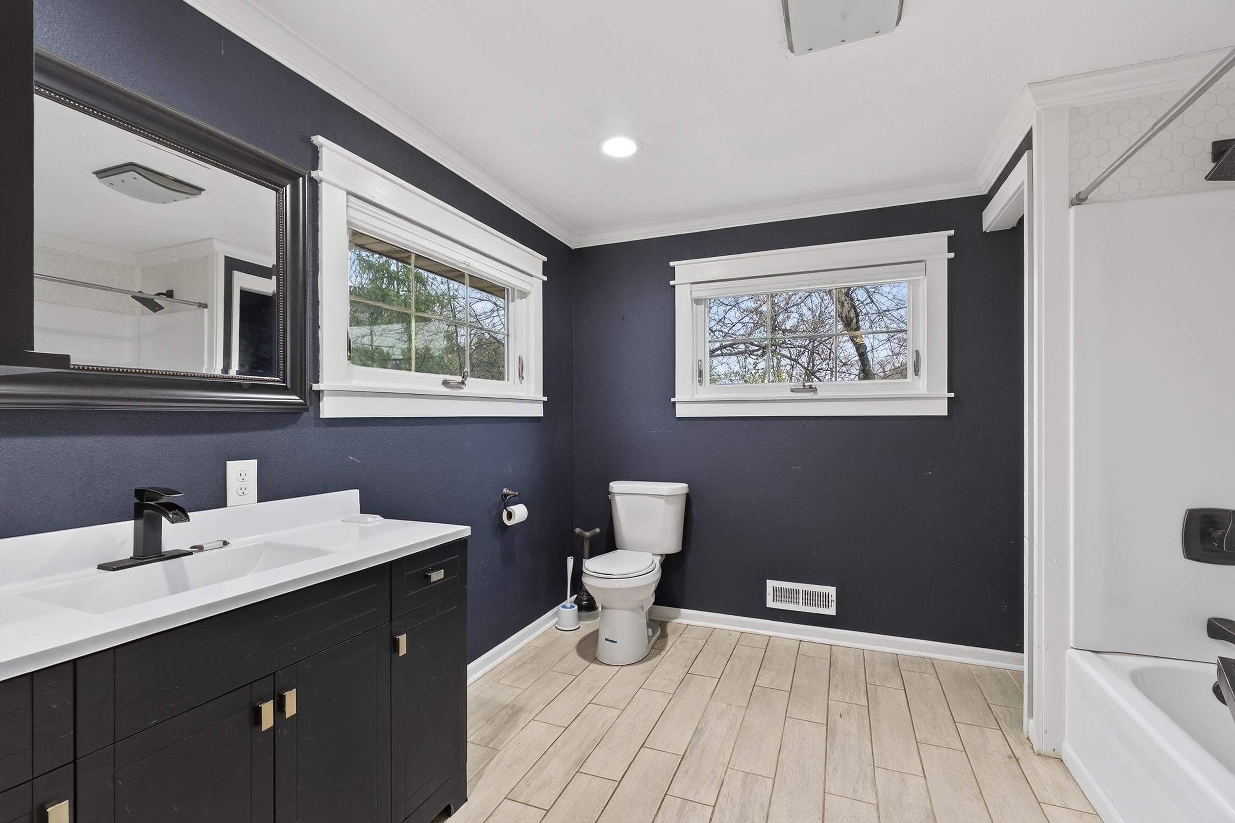 2310 2ND AVENUE SOUTH, Wisconsin Rapids, Wisconsin 54495, 3 Bedrooms Bedrooms, ,3 BathroomsBathrooms,Residential,For Sale,2310 2ND AVENUE SOUTH,22505525