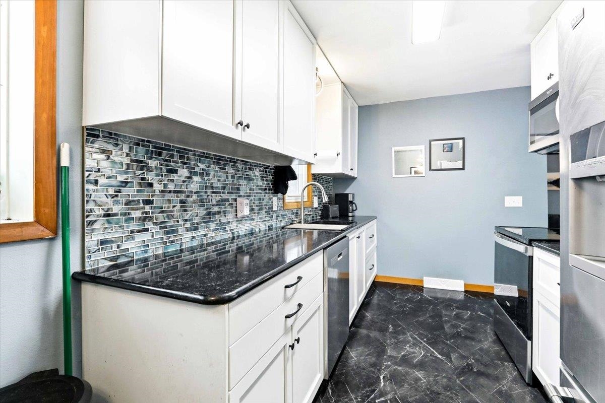 3341 14TH STREET SOUTH, Wisconsin Rapids, Wisconsin 54494, 3 Bedrooms Bedrooms, ,1 BathroomBathrooms,Residential,For Sale,3341 14TH STREET SOUTH,22505528