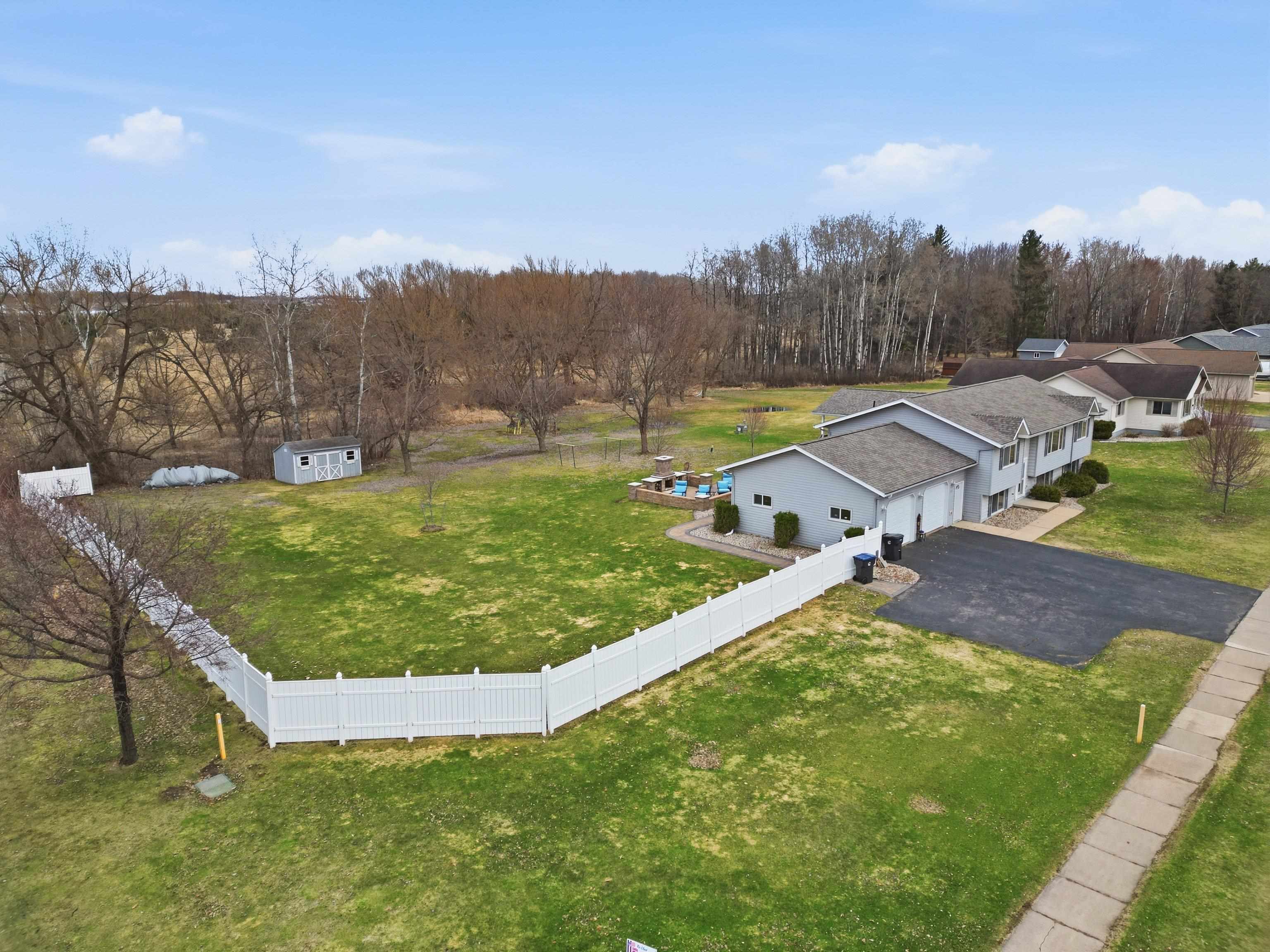 1407 S WASHINGTON AVENUE, Marshfield, Wisconsin 54449, 4 Bedrooms Bedrooms, ,3 BathroomsBathrooms,Residential,For Sale,1407 S WASHINGTON AVENUE,22505537