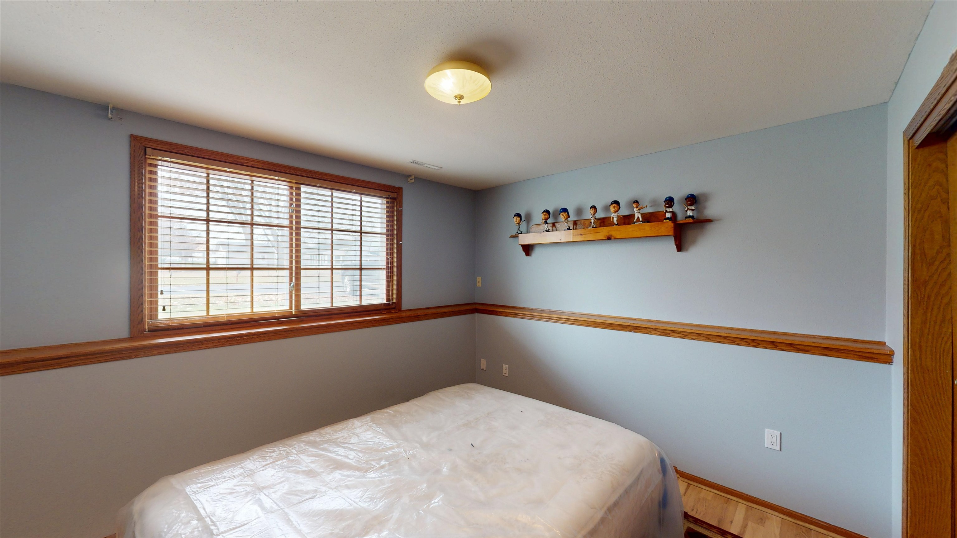 1407 S WASHINGTON AVENUE, Marshfield, Wisconsin 54449, 4 Bedrooms Bedrooms, ,3 BathroomsBathrooms,Residential,For Sale,1407 S WASHINGTON AVENUE,22505537