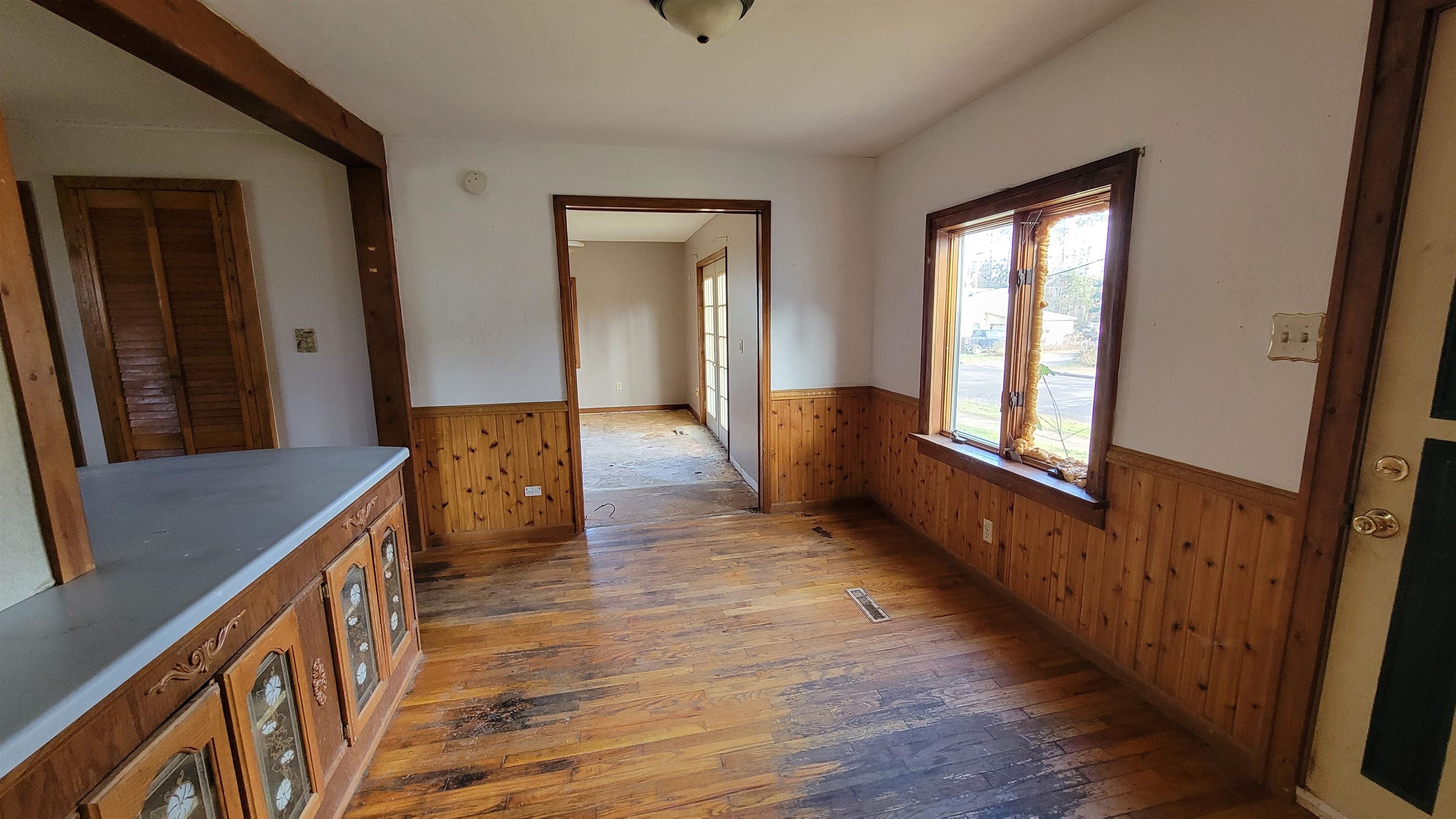 503 DOUGLAS STREET, Rhinelander, Wisconsin 54501, 3 Bedrooms Bedrooms, ,1 BathroomBathrooms,Residential,For Sale,503 DOUGLAS STREET,22505542